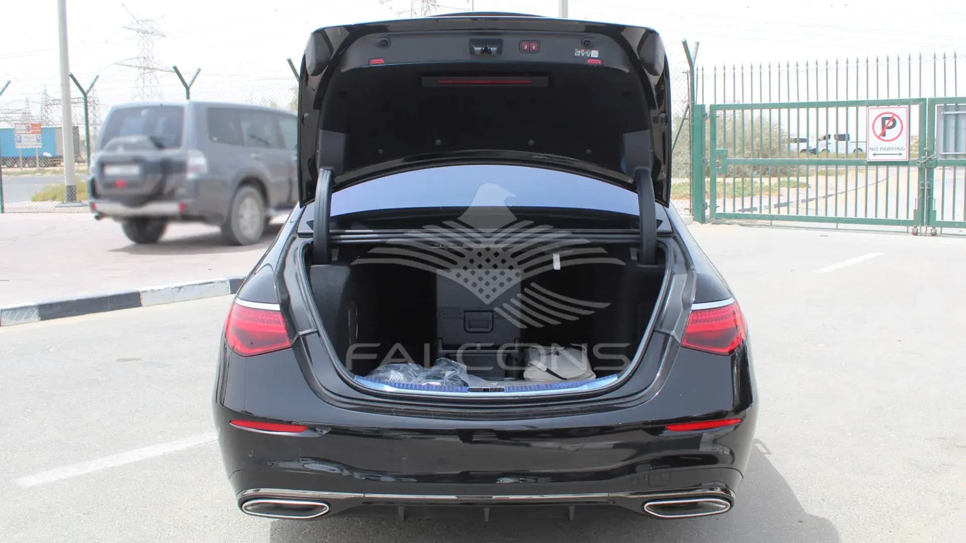 4MATIC 4.0L V8 LONG AT - Image 11