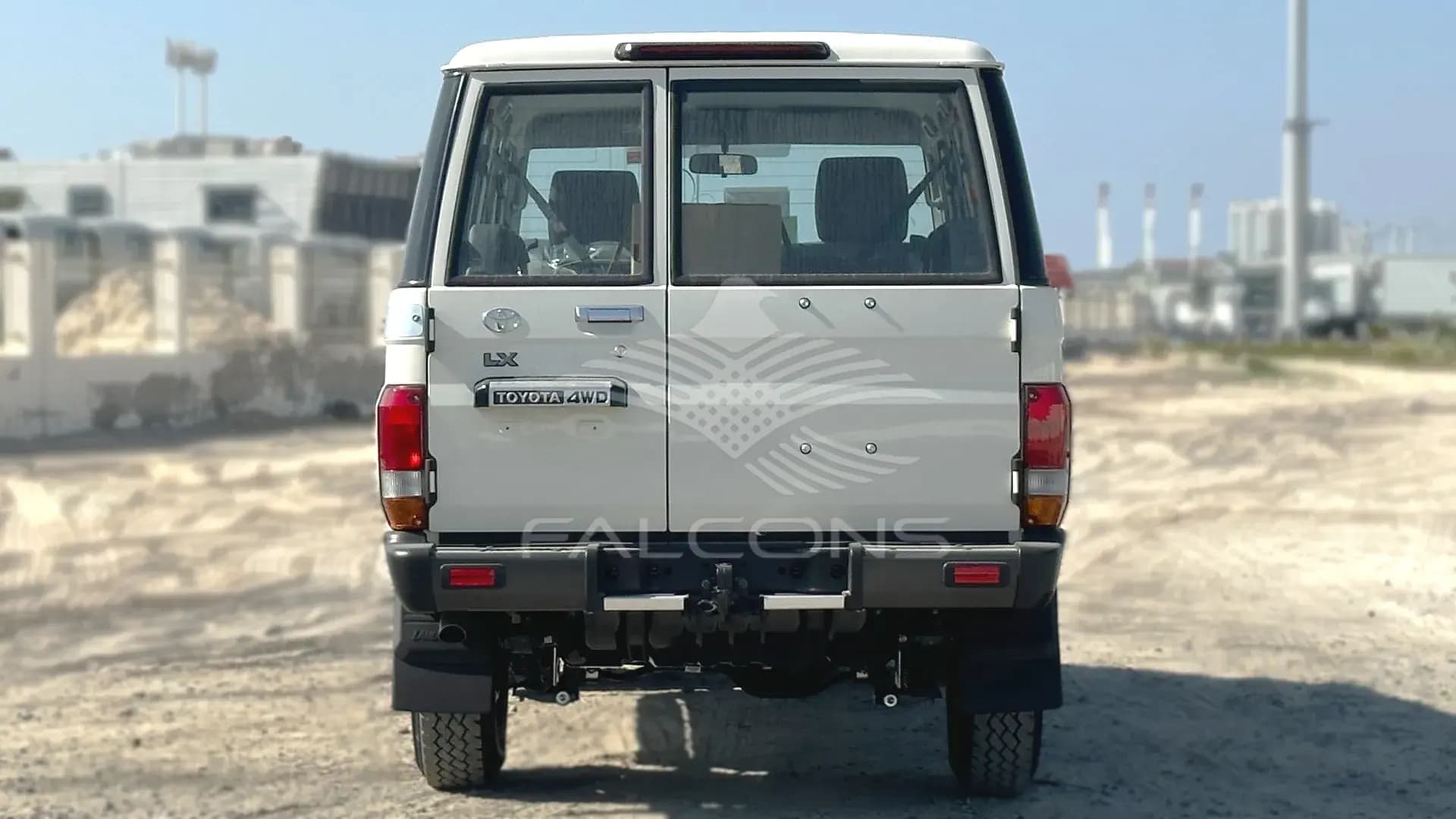 4.2L STD 10 SEATER ABS & AIRBAG MT - Image 3