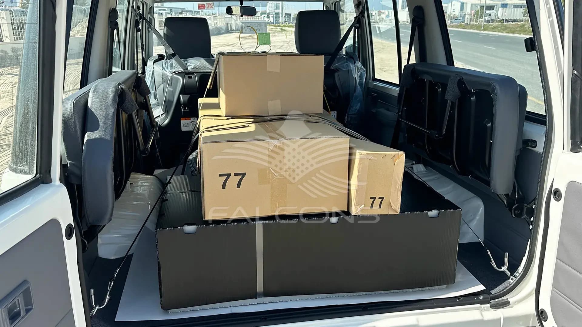 4.2L STD 10 SEATER ABS & AIRBAG MT - Image 12