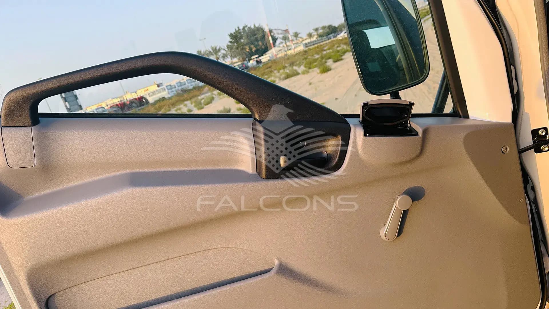 XZU 720L 7.5T 4X2 CHASS CAB 136CV ABS - Image 10