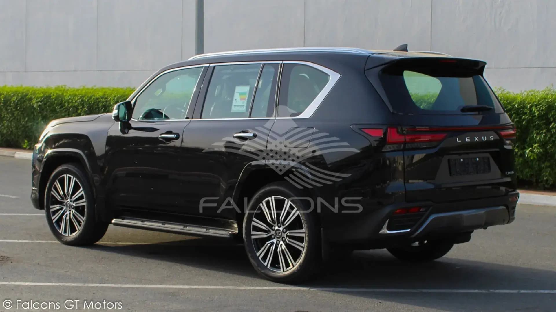 3.5L SIGNATURE AT 2025 - Image 7