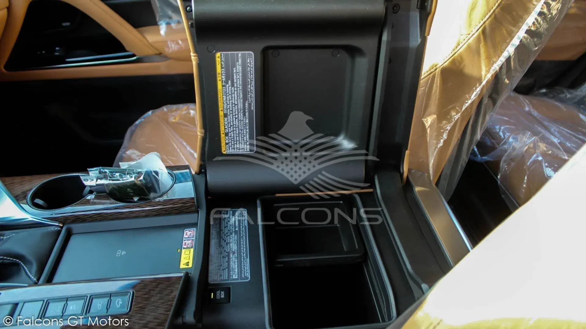 3.5L SIGNATURE AT 2025 - Image 16