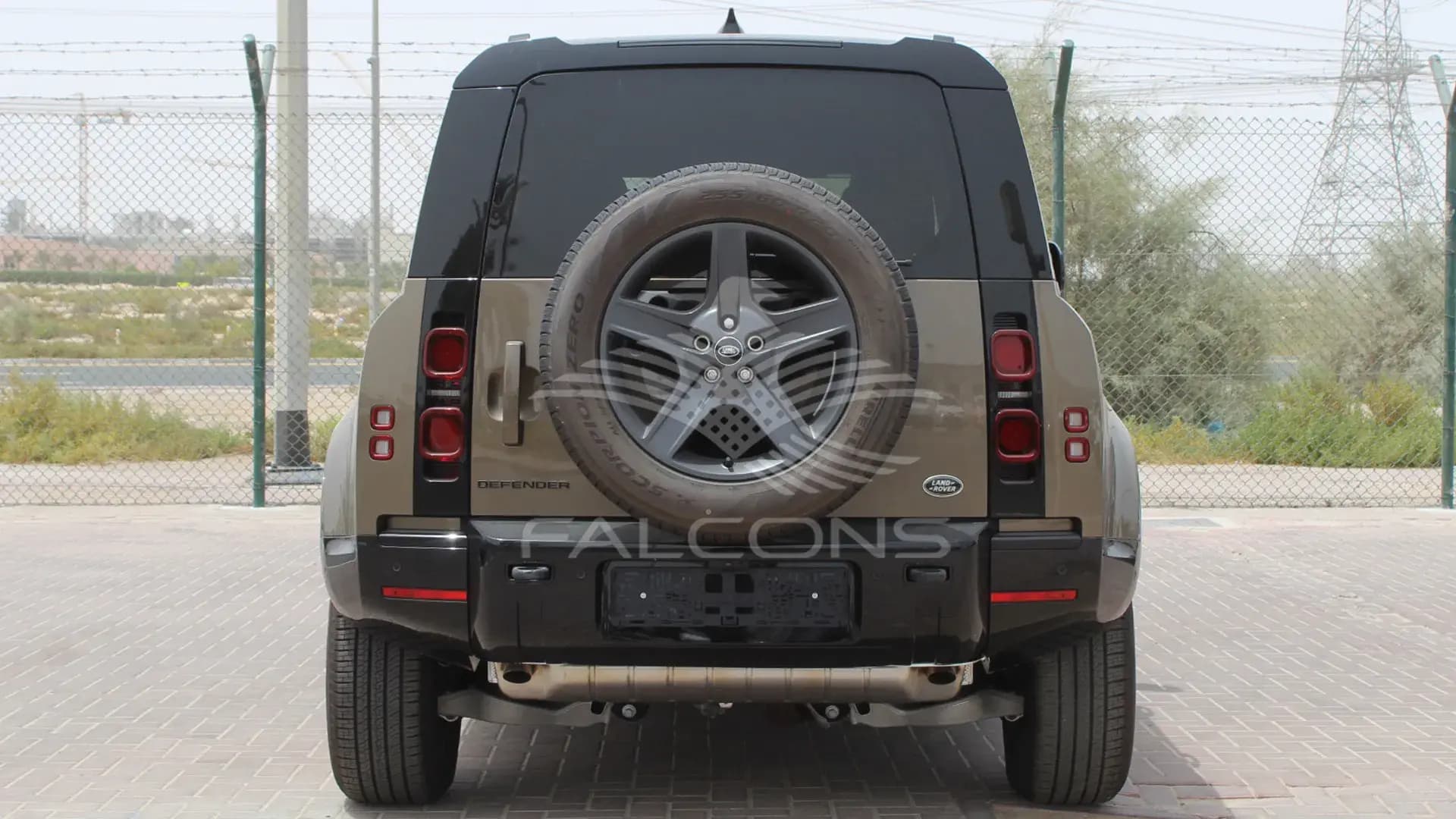 3.0L V6 110 P400 X-Dynamic SE 5DR - AT - Image 3