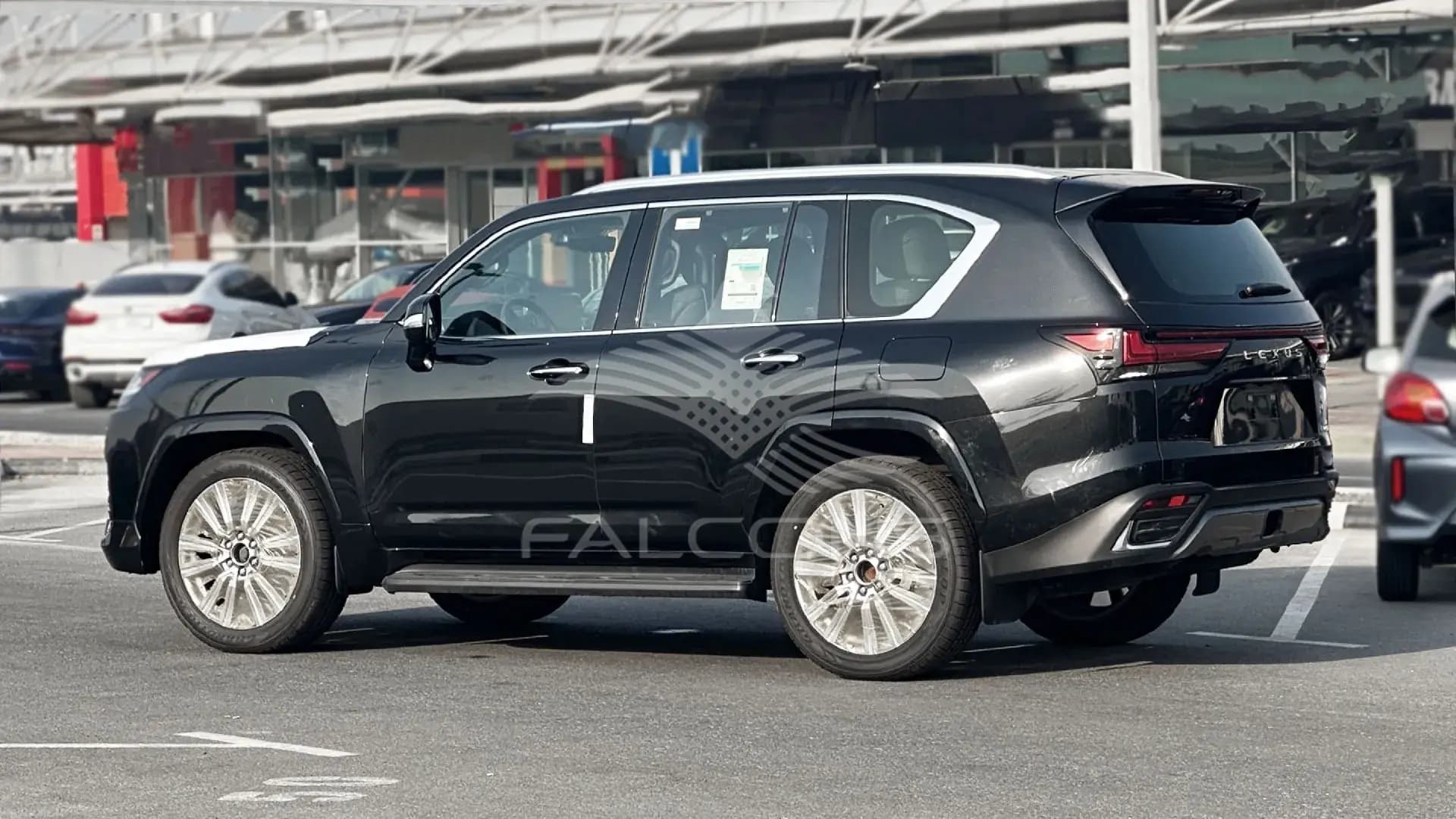 3.5L VIP 4WD AT - Image 2