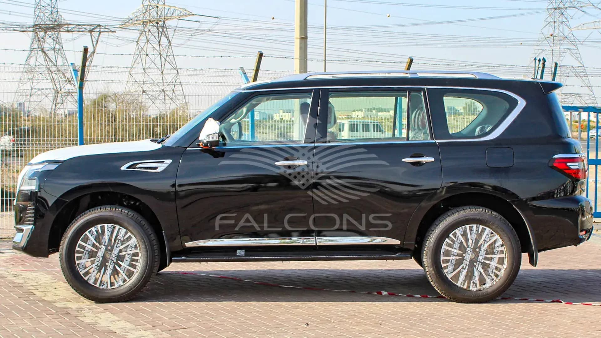 4.0L Platinum AT - Image 4