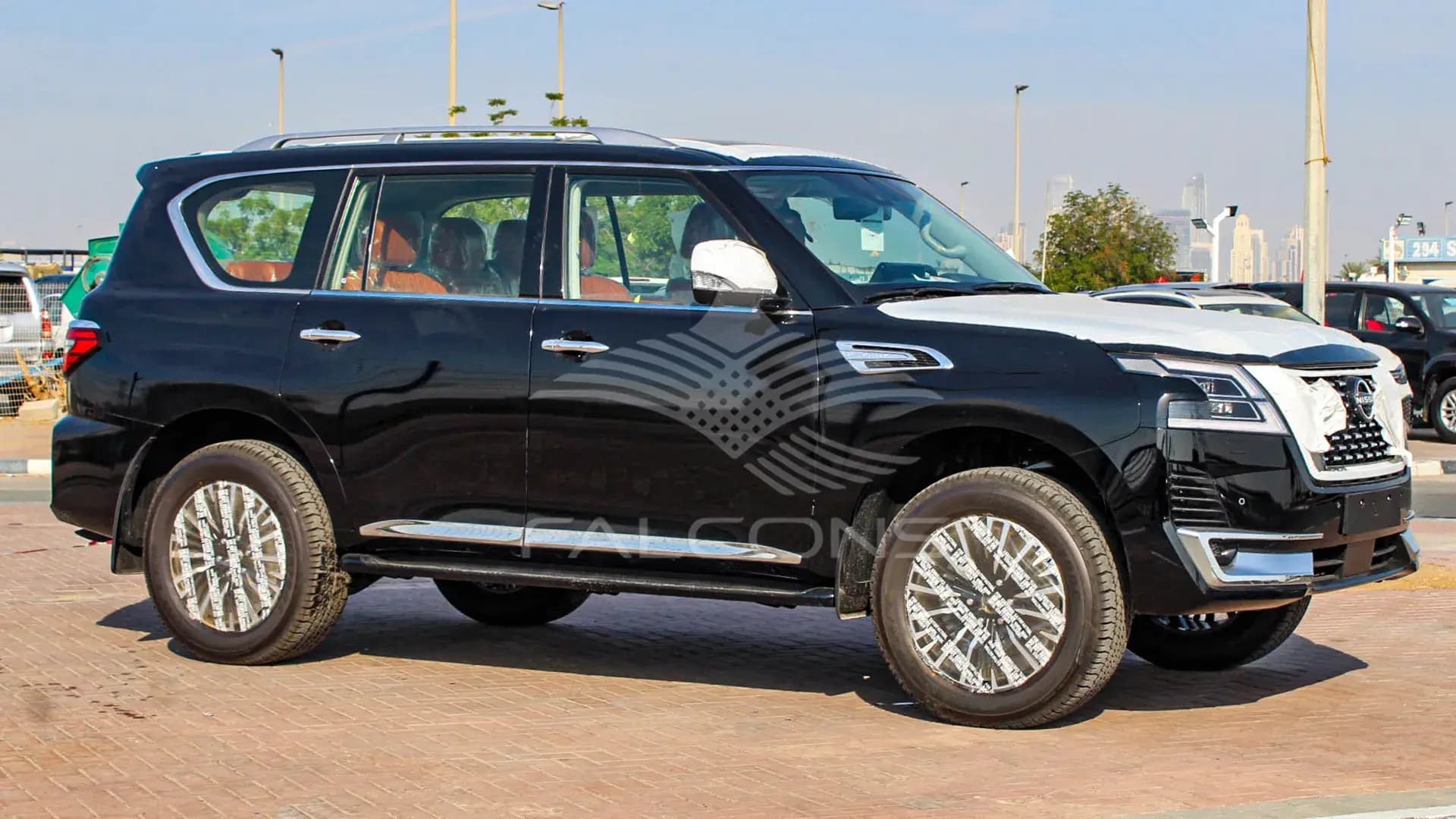 4.0L Platinum AT - Image 9