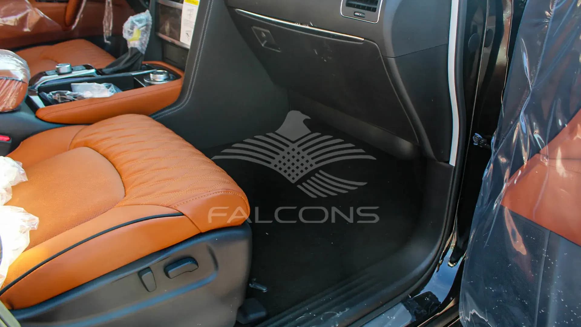 4.0L Platinum AT - Image 16