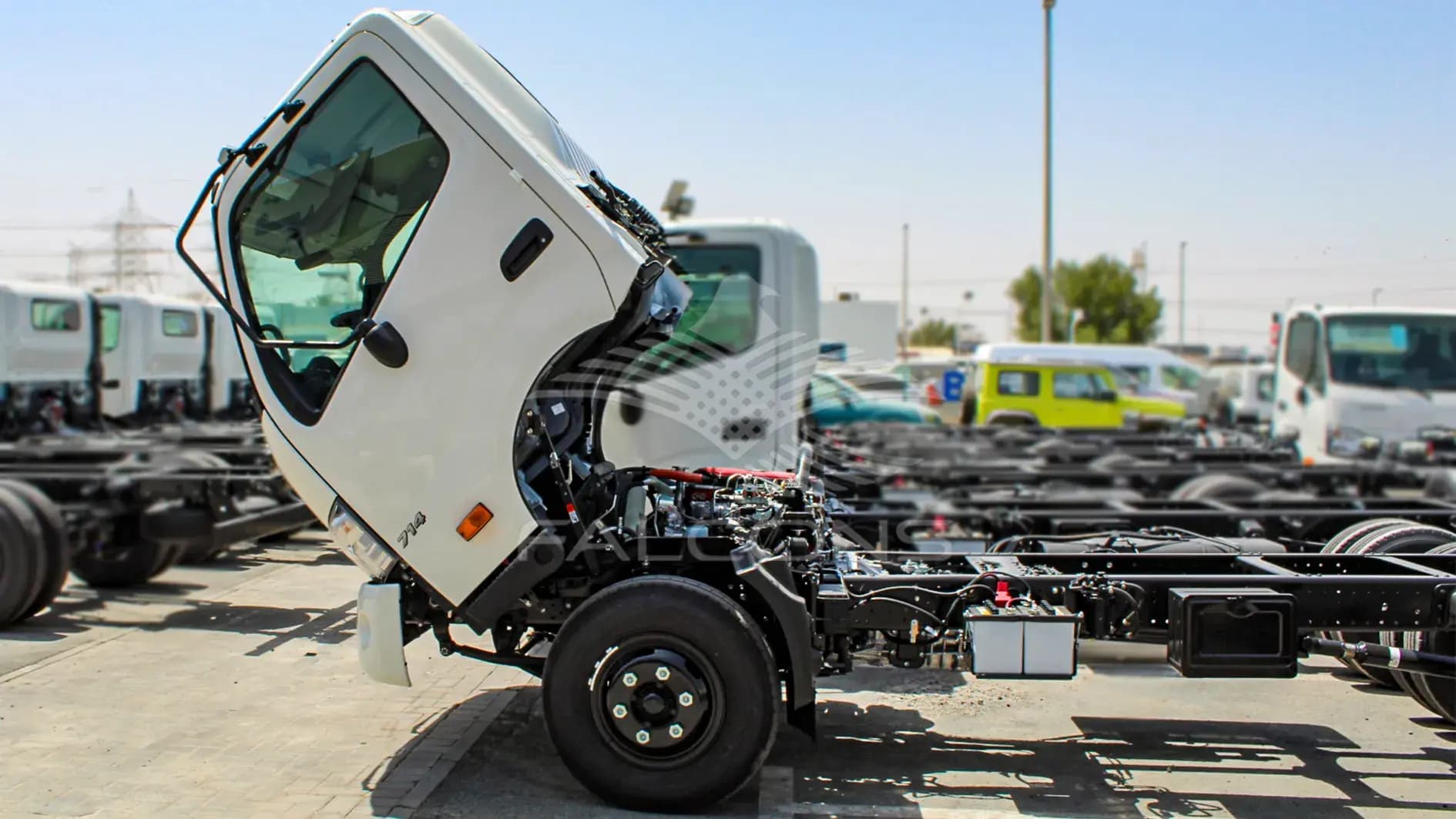 710L 4.0L LIGHT DUTY TRUCK MT - Image 17