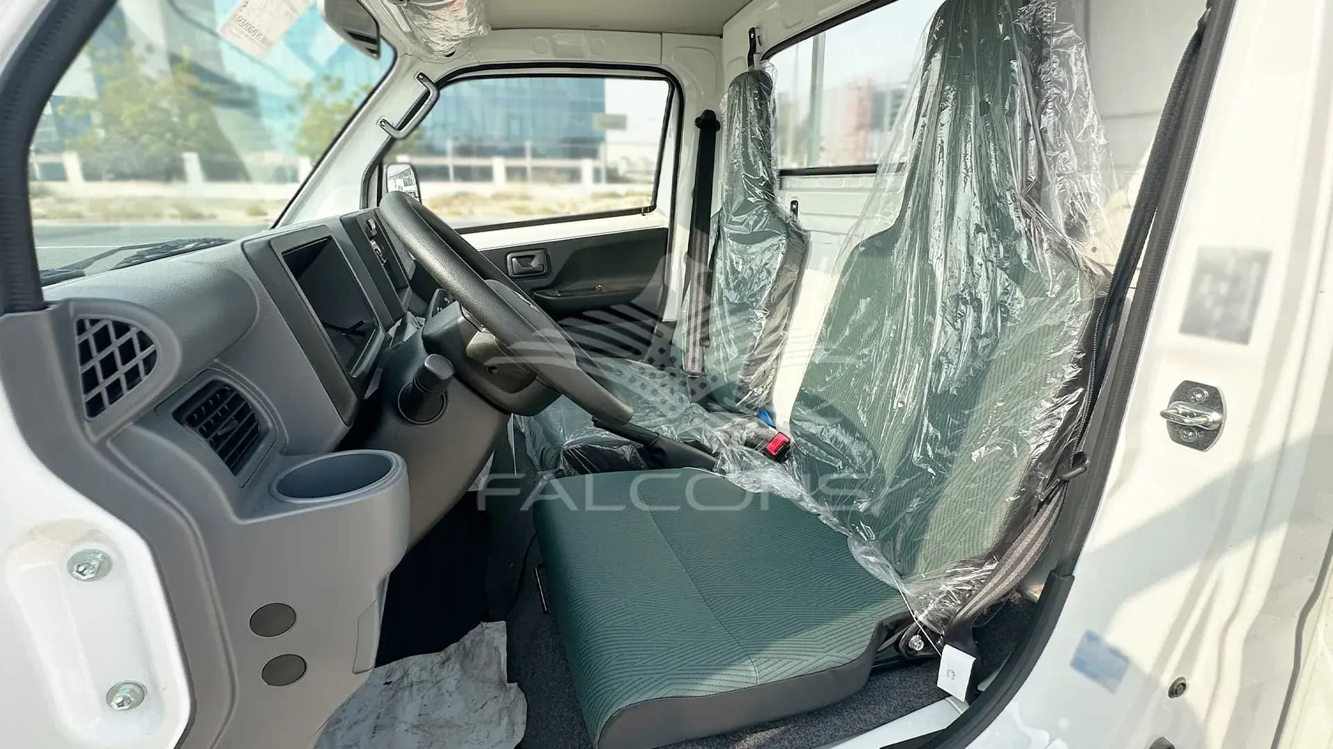 1.5L 2WD 5MT G26 - Image 9