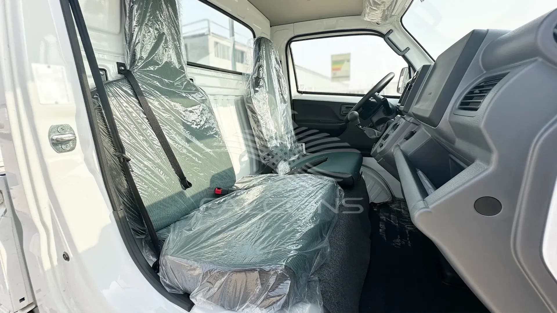 1.5L 2WD 5MT G26 - Image 10