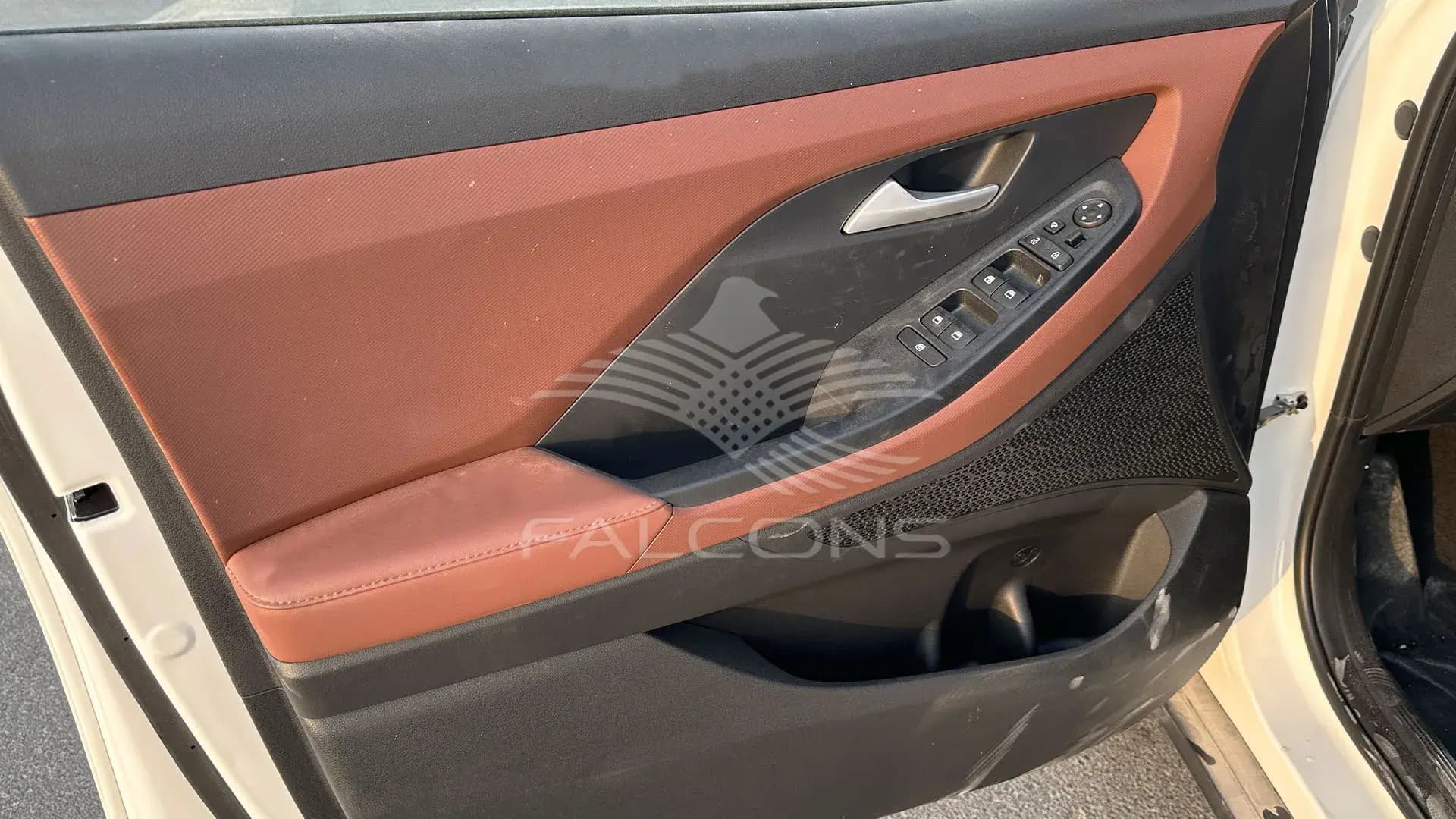 1.5L Full Option AT - Image 9