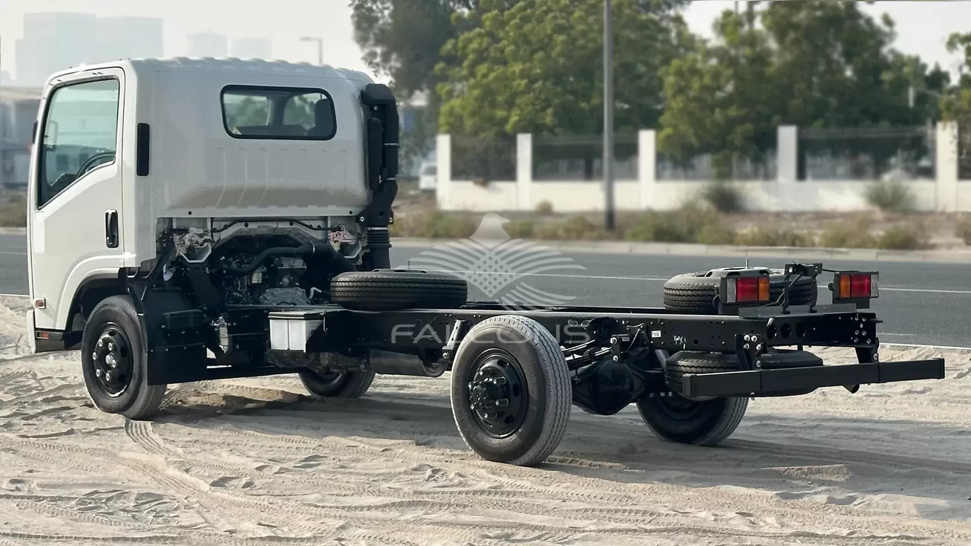 4.6L 71H CHASIS SPL MT - Image 2