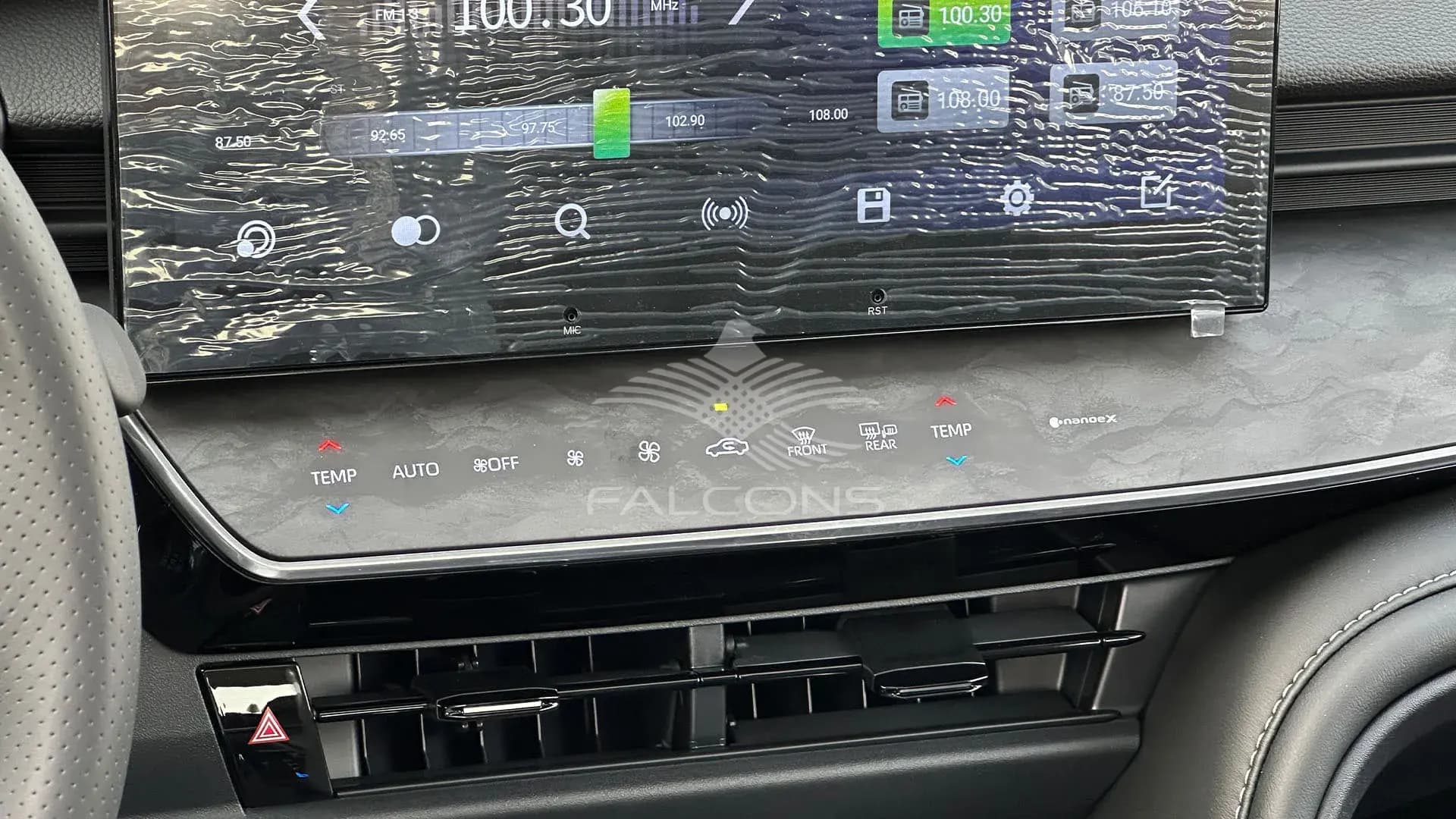 2.0 GVP LUXURY AT - Image 17