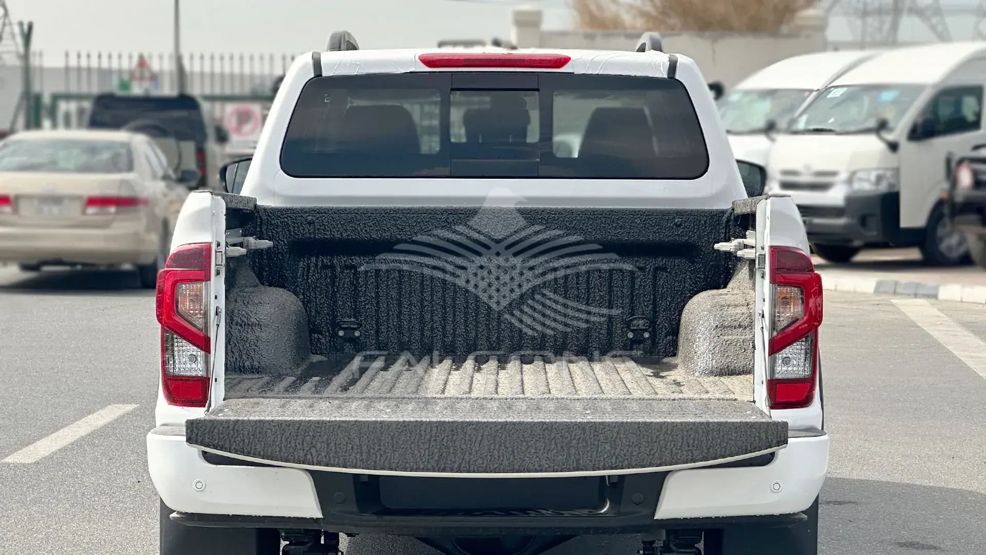 2.5L PRO DSL TURBO 4x4 AT - Image 20