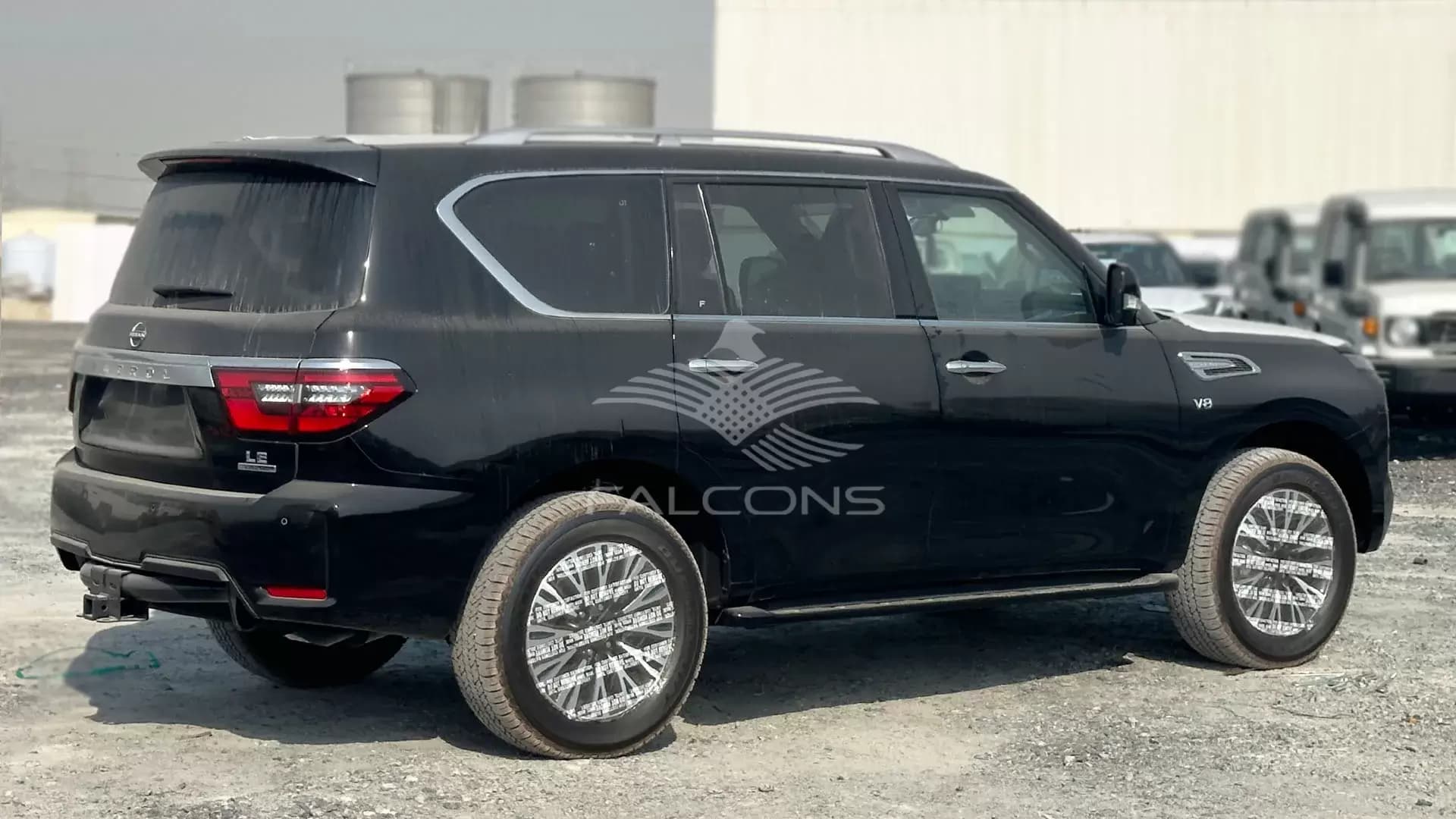 V8 PLATINUM 5.6L - Image 4