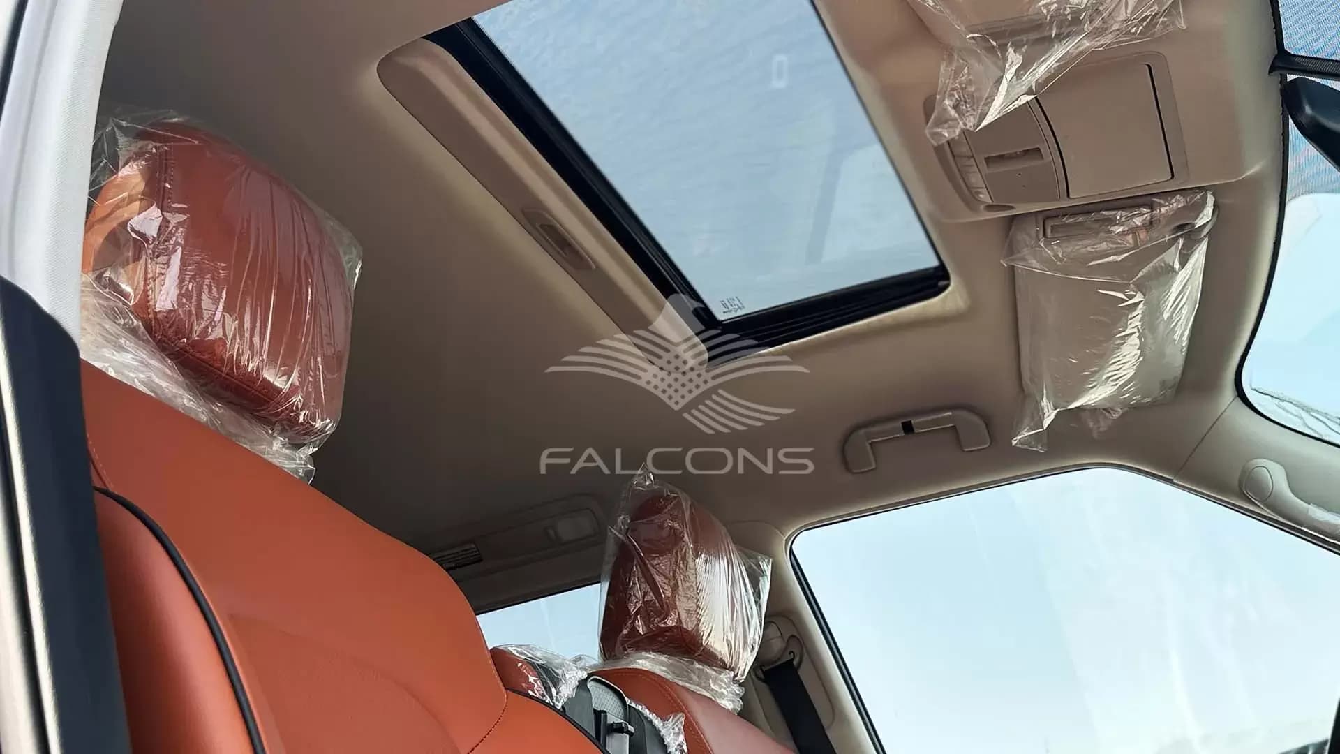 V8 PLATINUM 5.6L - Image 20