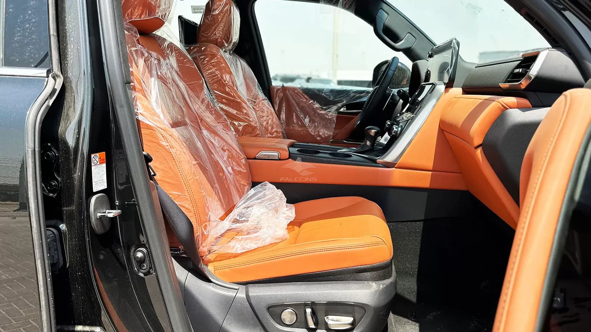 3.5L LX VIP 10 AT - Image 10