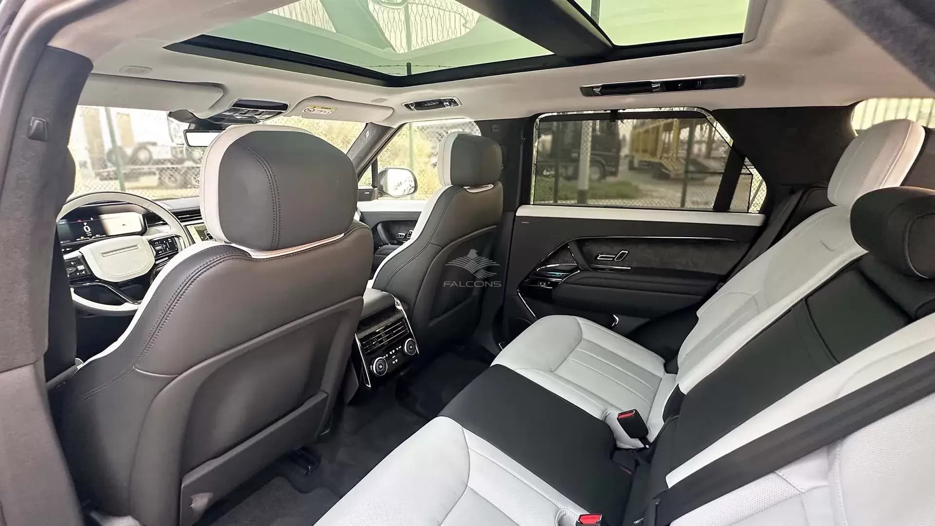 3.0L FE AUTOBIOGRAPHY TT HYBRID - Image 17