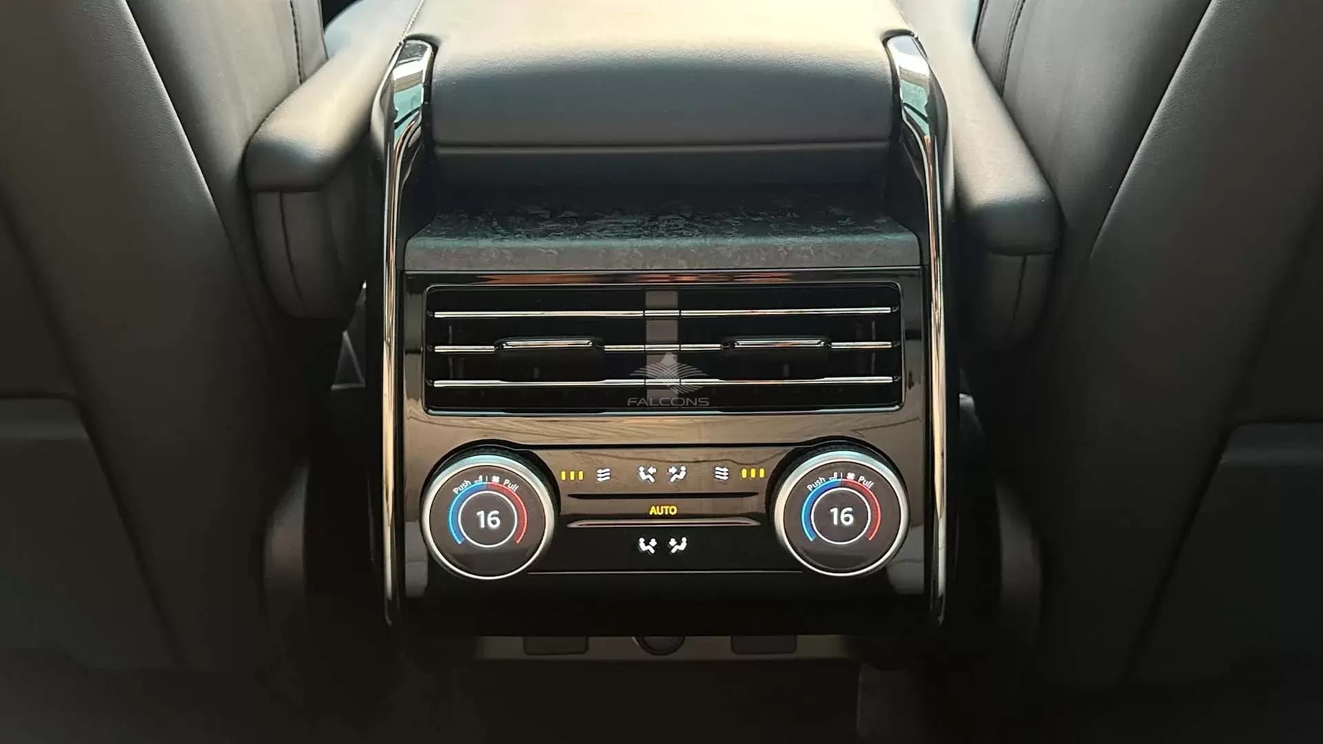 3.0L FE AUTOBIOGRAPHY TT HYBRID - Image 18