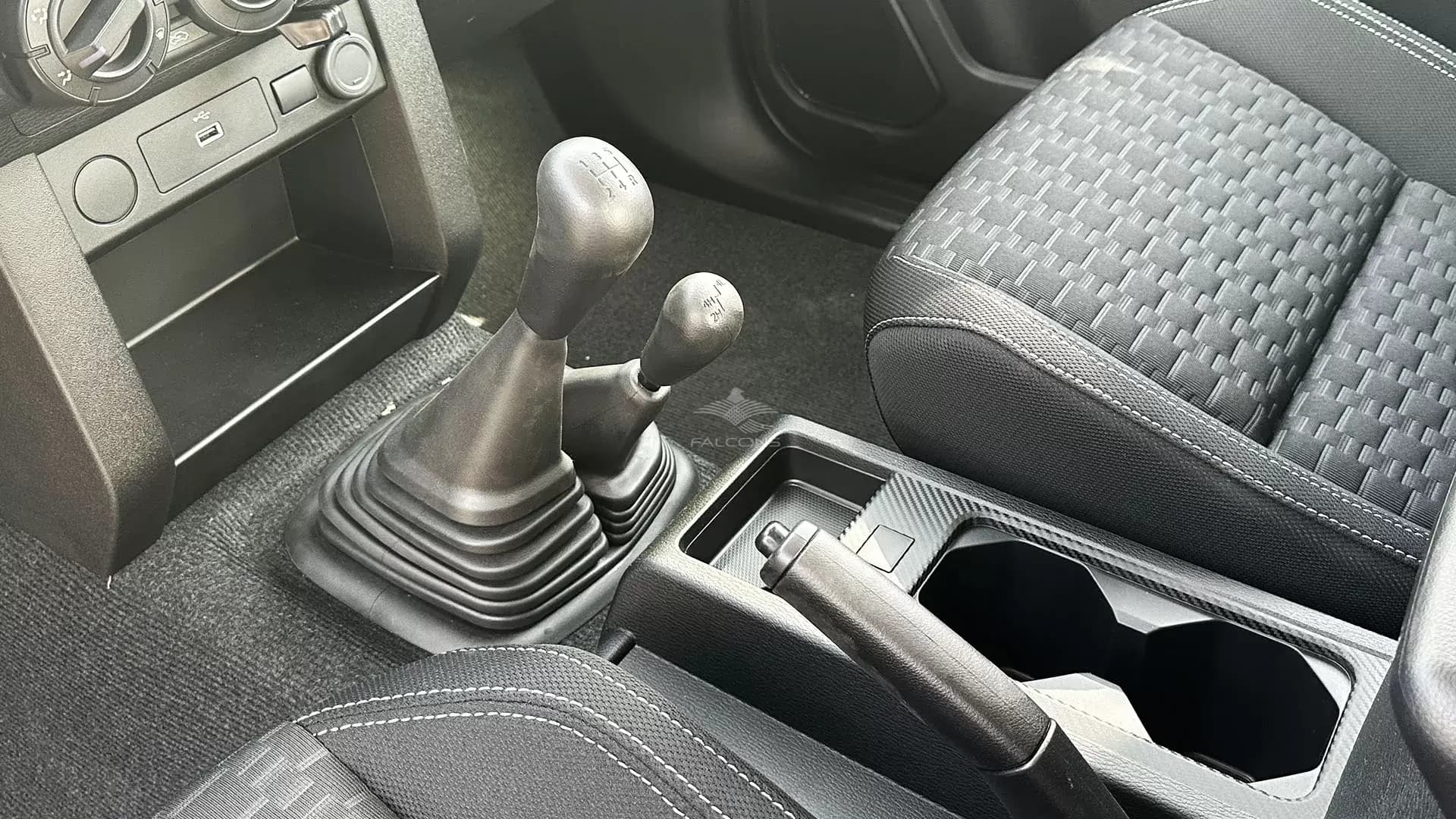 2.4L GLX New Face DC 4WD 5MT - Image 17