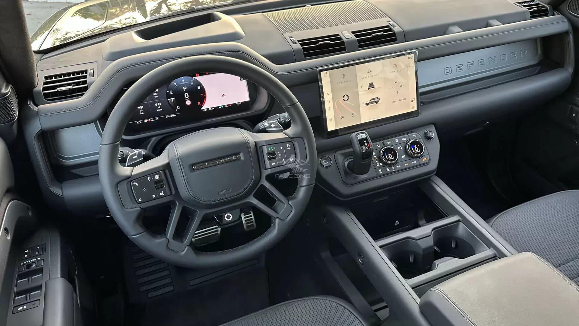 4.4L OCTA AWD 5DR SWB 635PS AT - Image 23