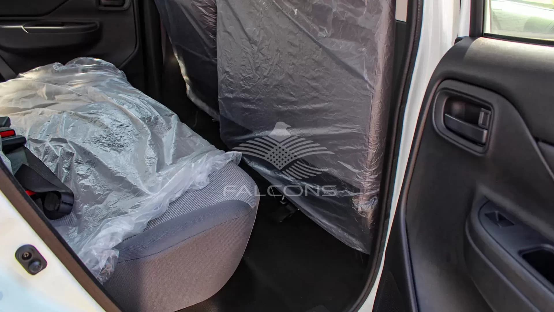 2.5L MT 2023 - Image 13