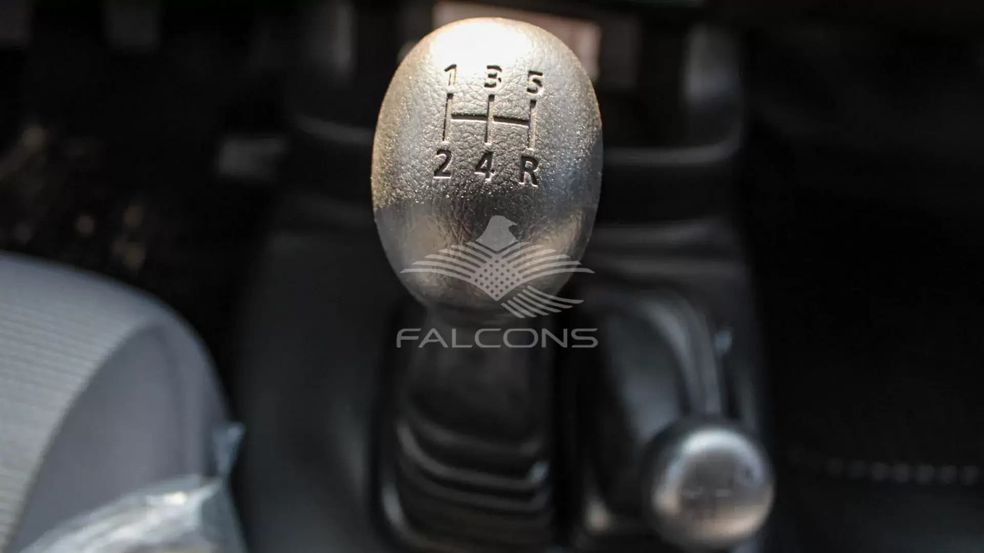 2.5L MT 2023 - Image 19