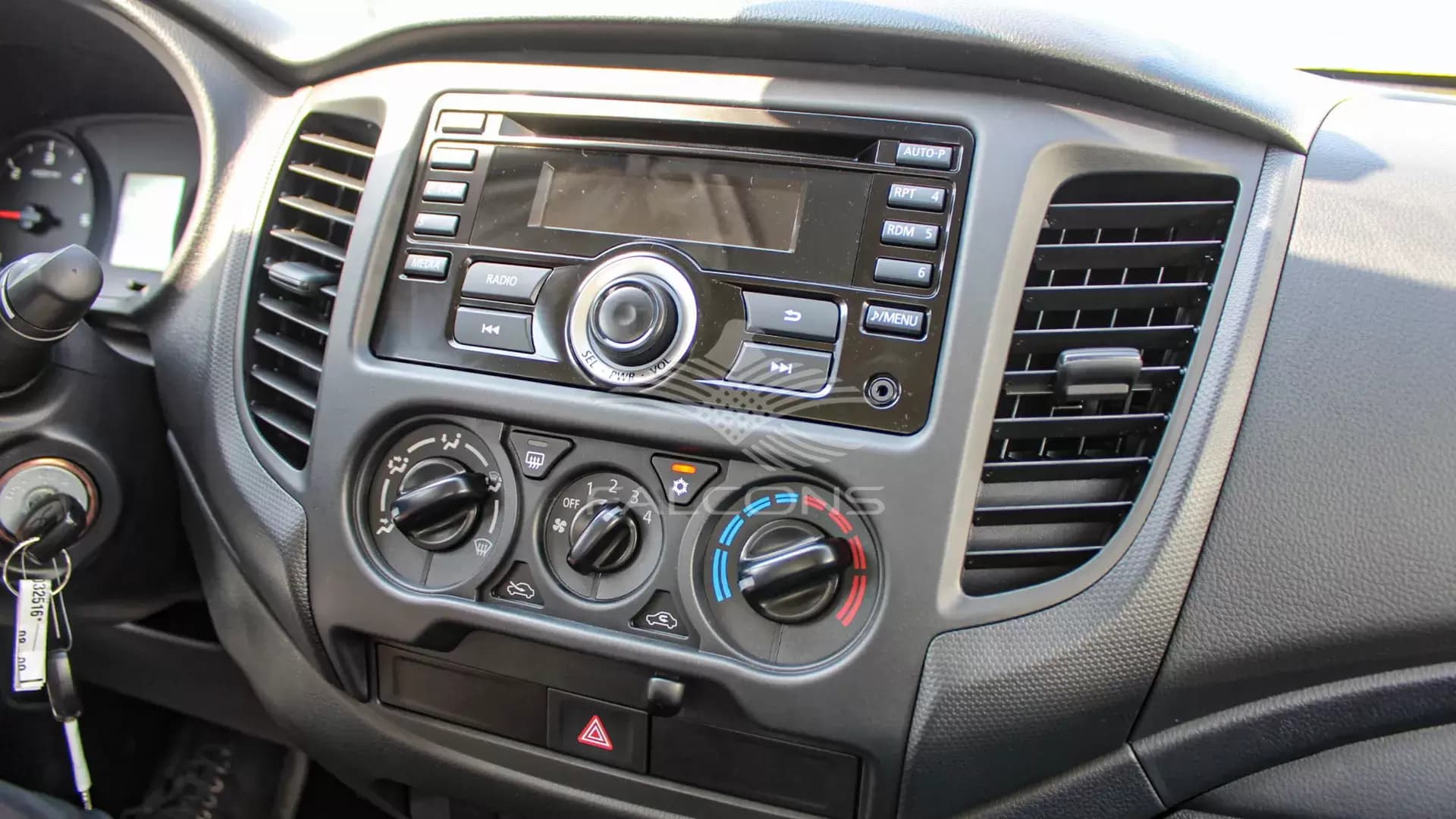 2.5L MT 2023 - Image 21