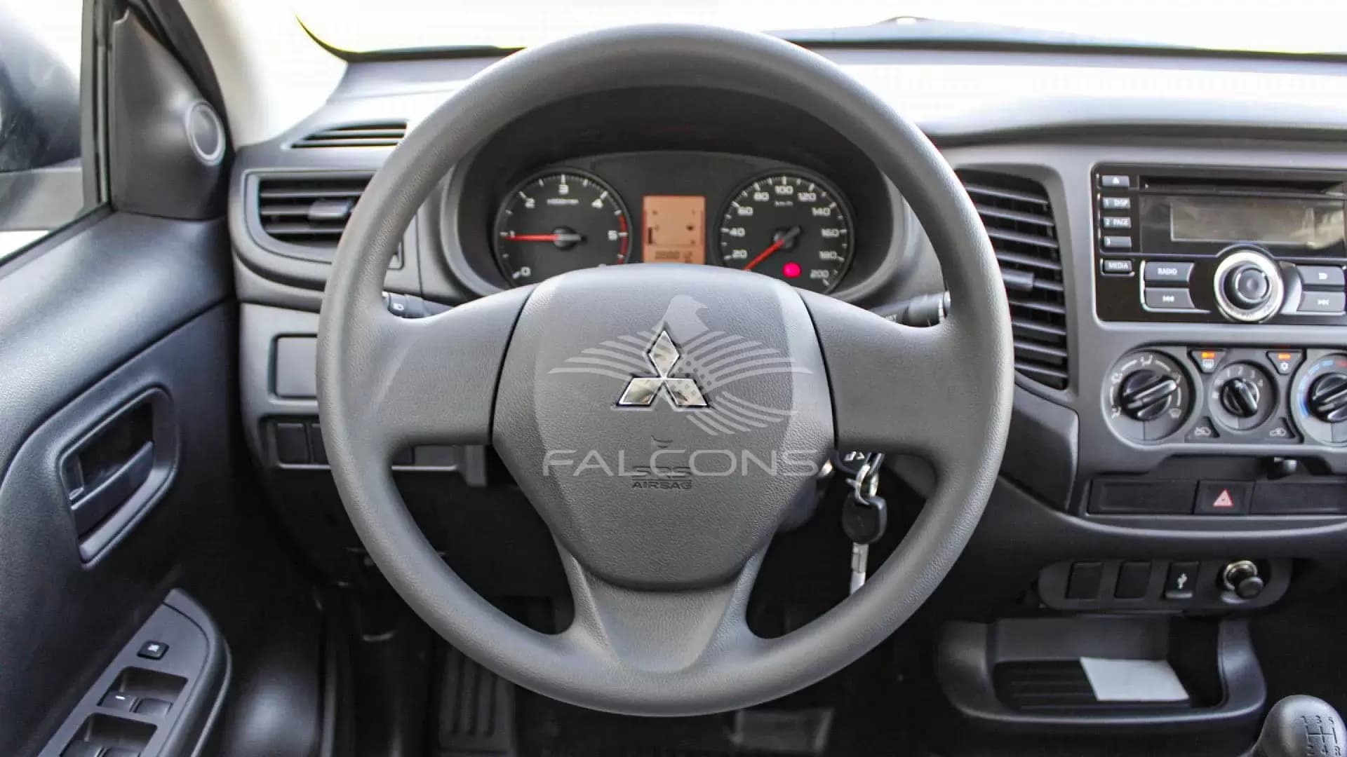 2.5L MT 2023 - Image 22