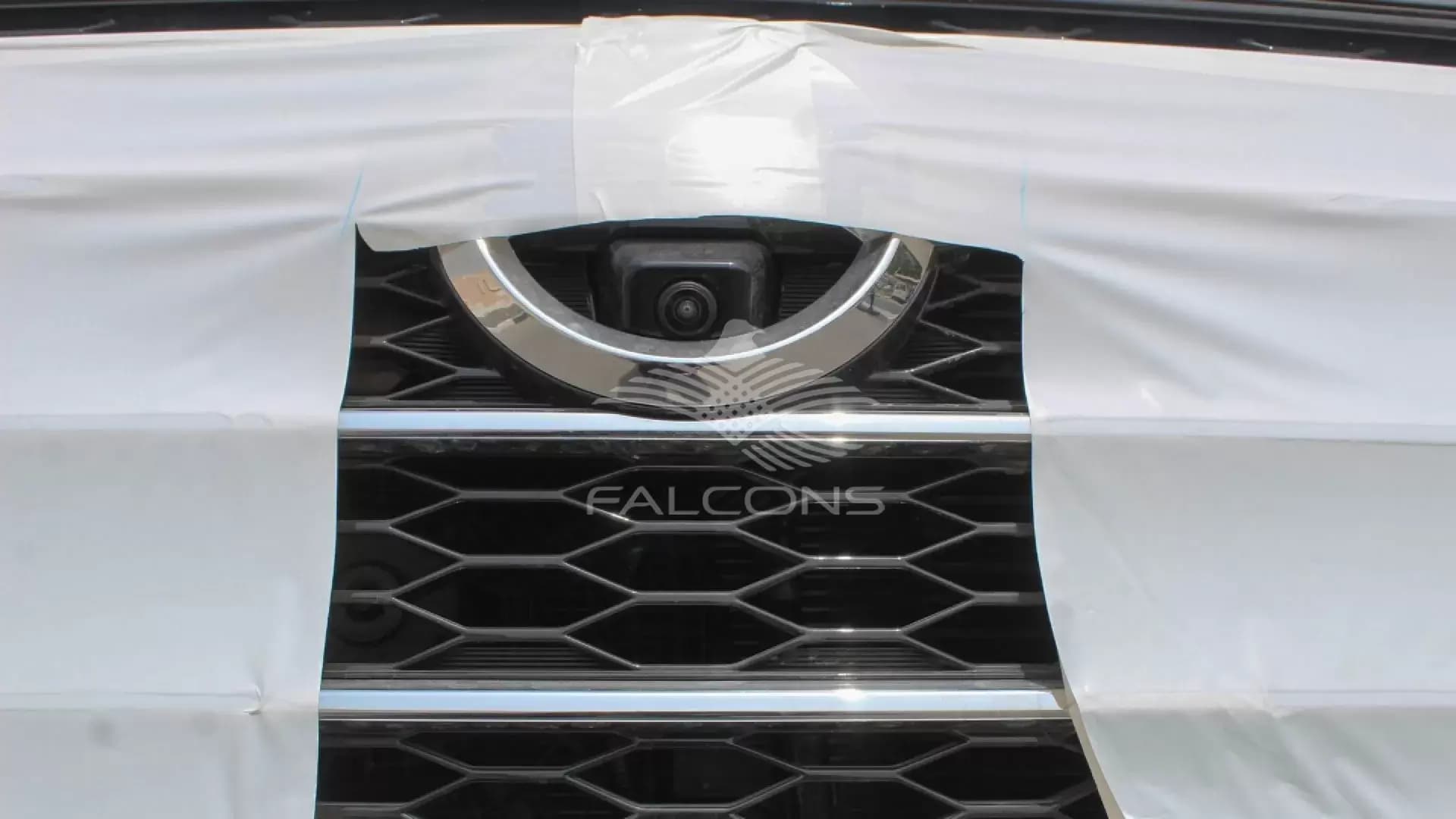 PLATINUM CITY 5.6L V8 AT - Image 26