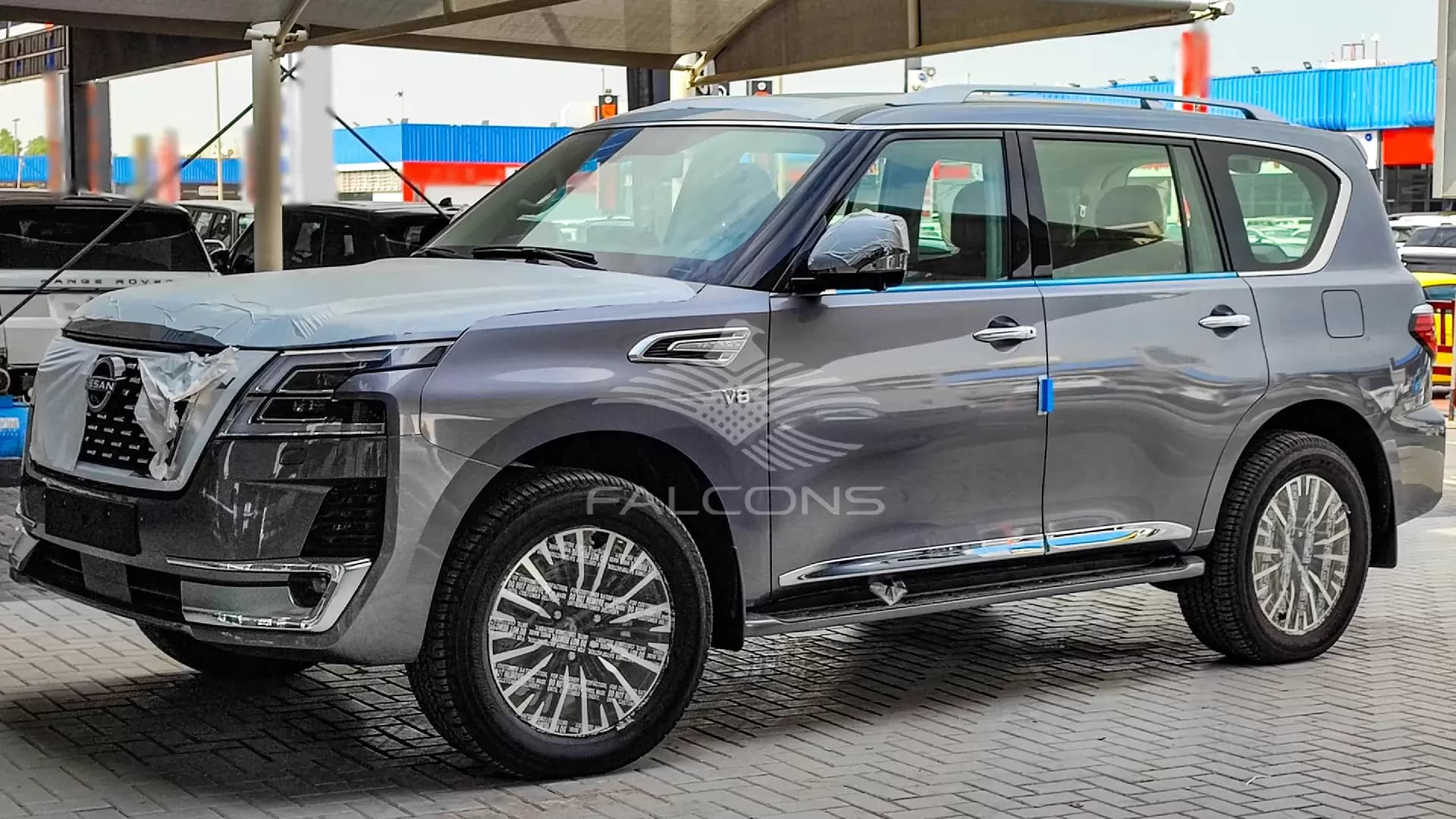 PLATINUM CITY 5.6L V8 AT - Image 27