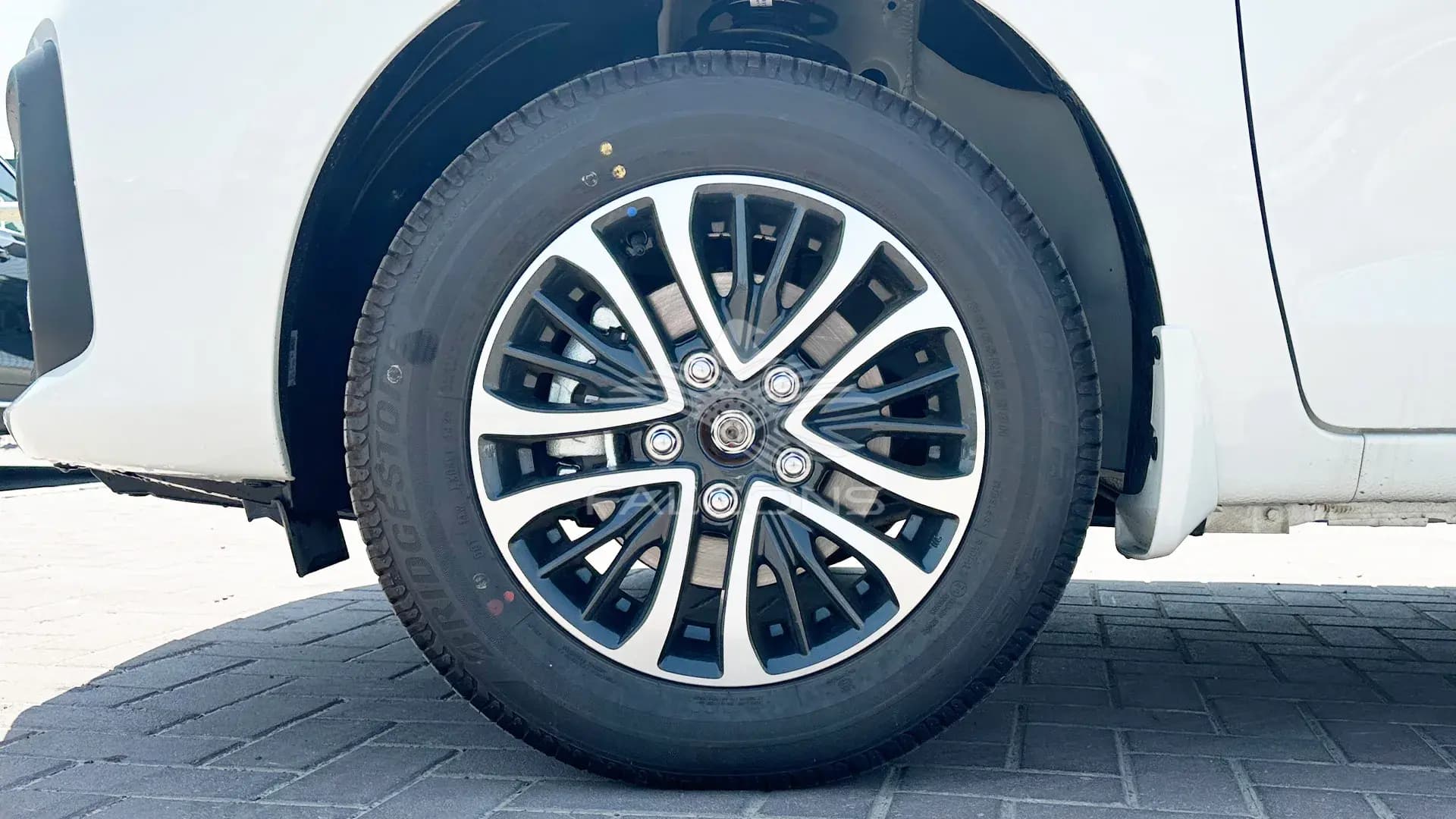 1.5L GLX AT - Image 7