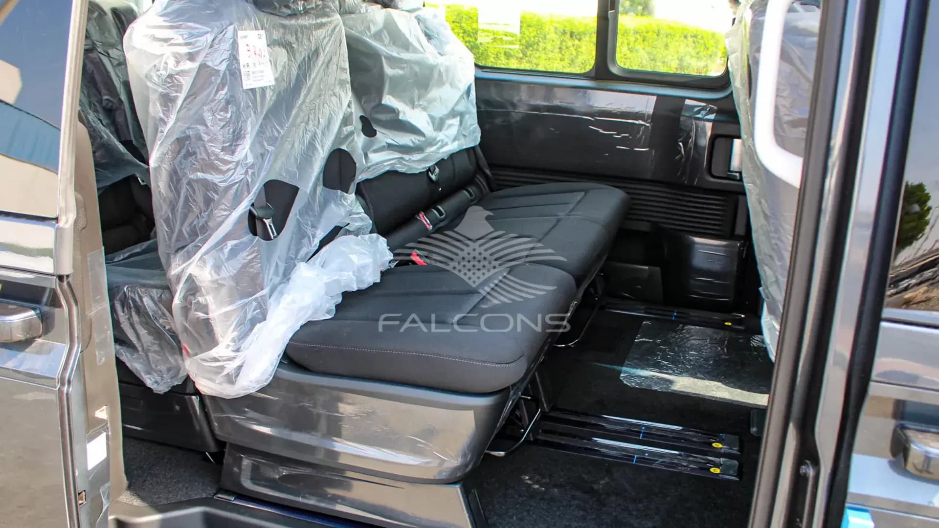 3.5L STARIA 11 STR COMFORT AT - Image 14