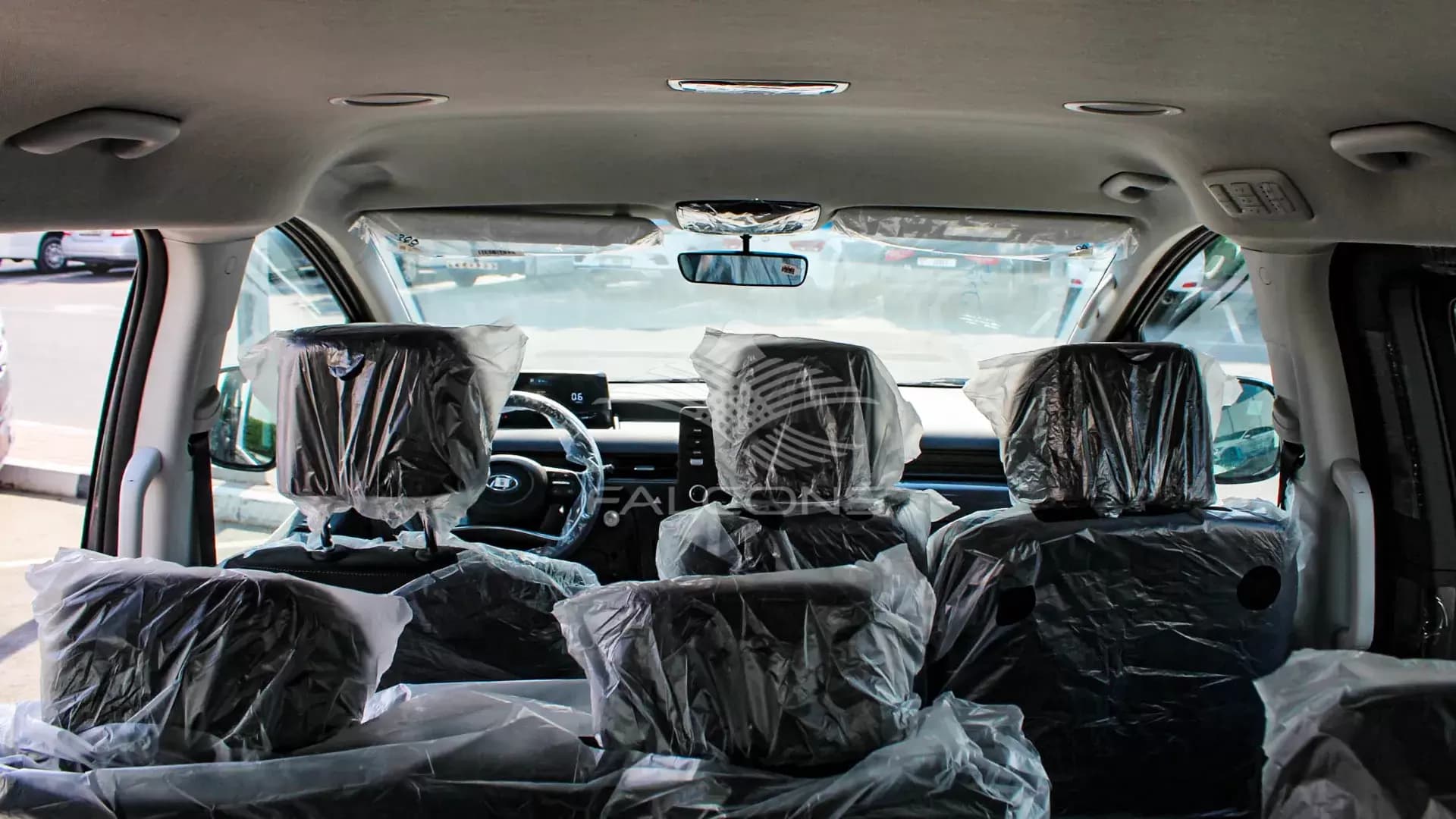 3.5L STARIA 11 STR COMFORT AT - Image 24