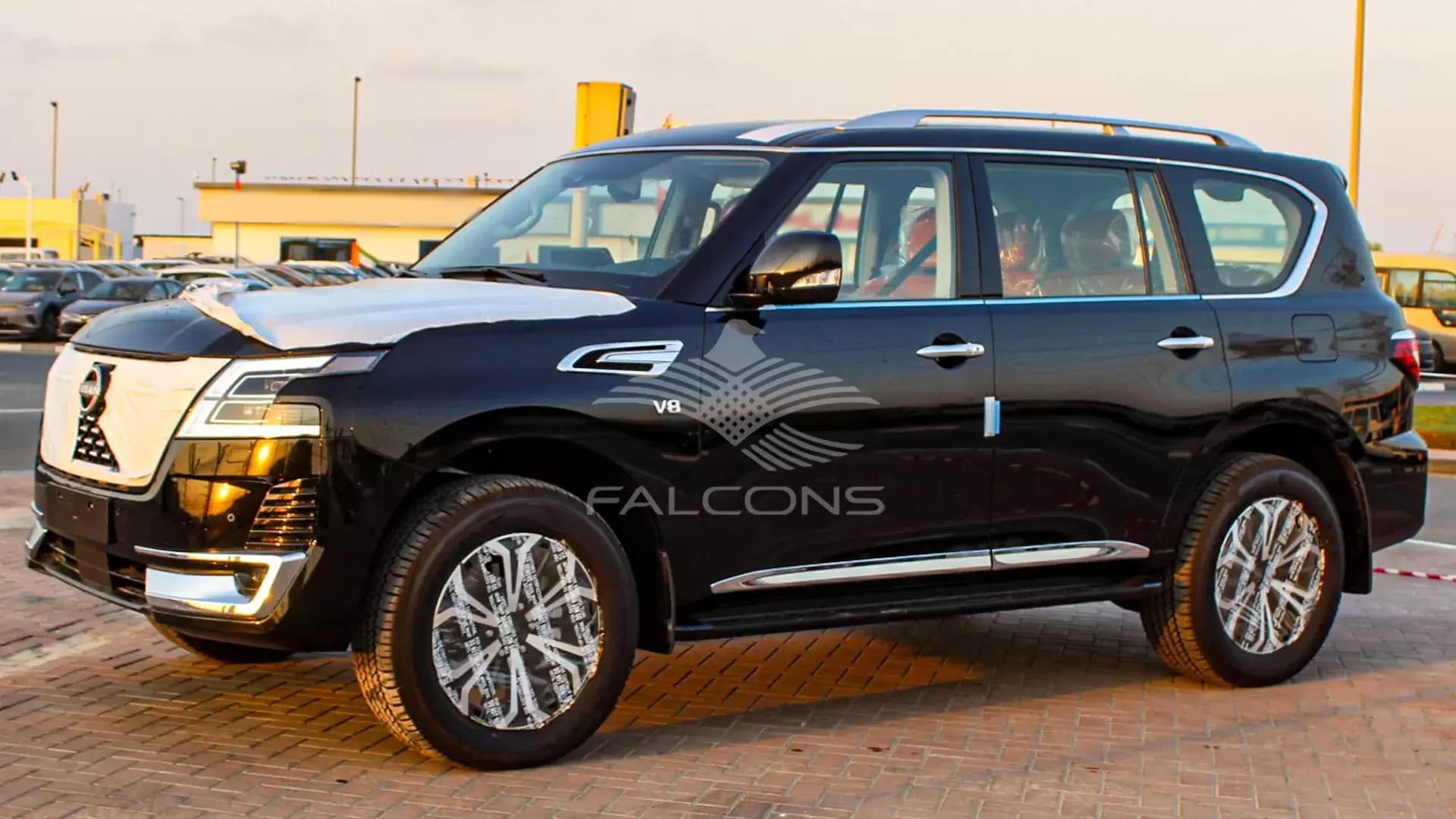 LE TITANIUM 5.6L V8 7AT