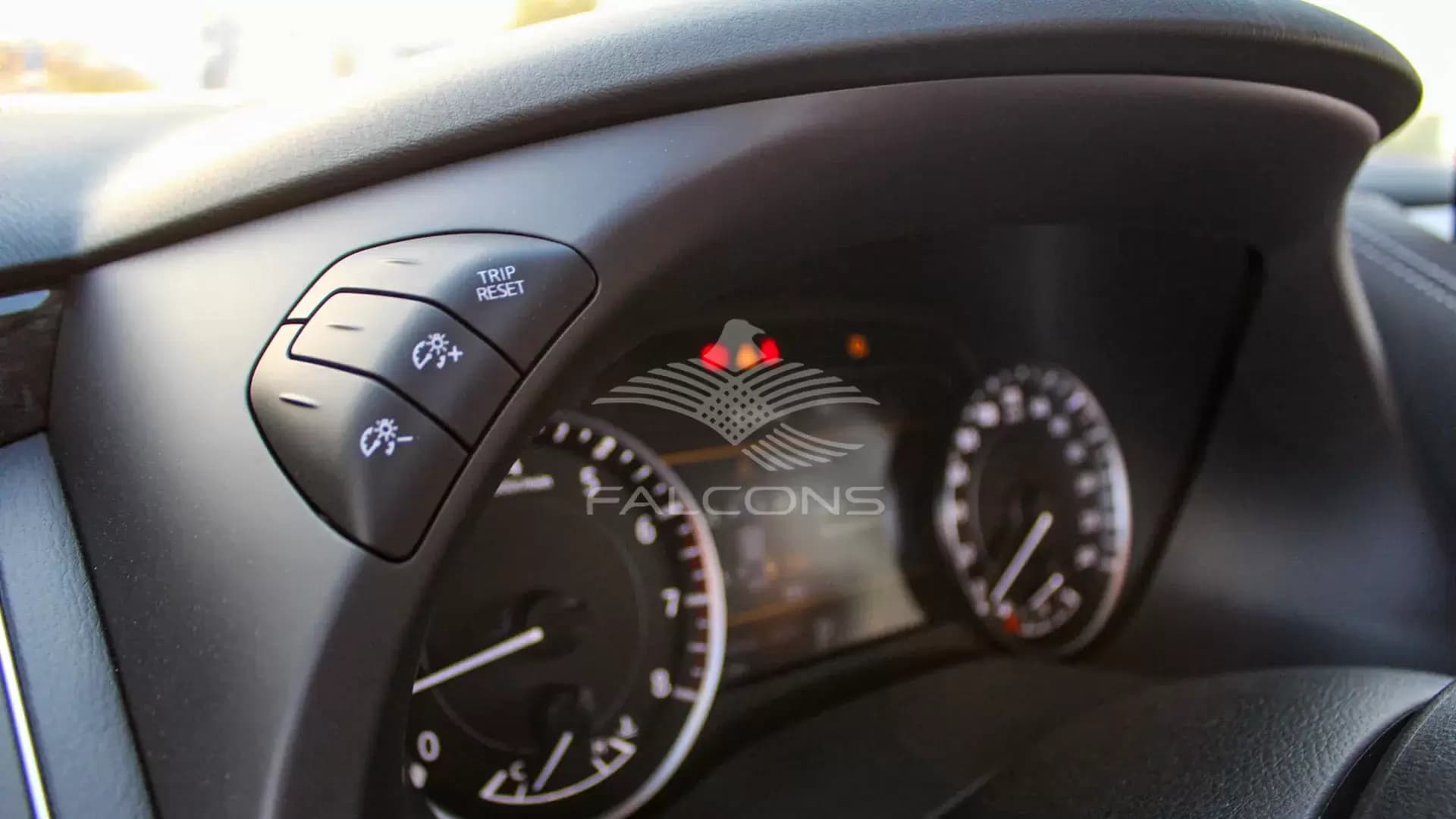 LE TITANIUM 5.6L V8 7AT - Image 16