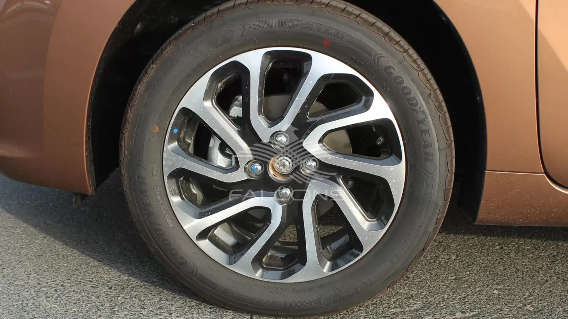1.5L GLX AT HUD SLDA DAB - Image 7