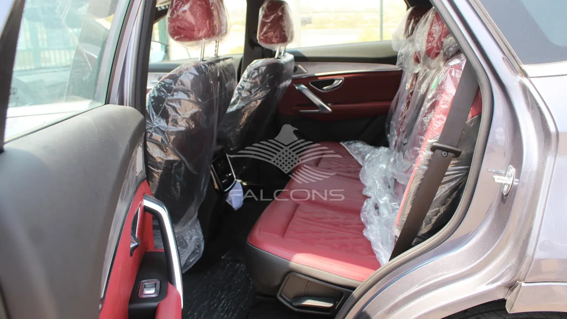 1.6L V4 7Seater AT - Image 10