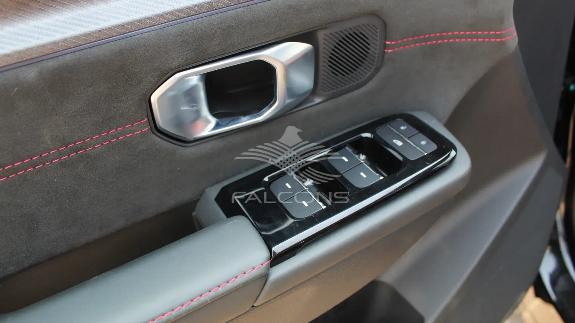 1.6L L4 5Seater AT - Image 15