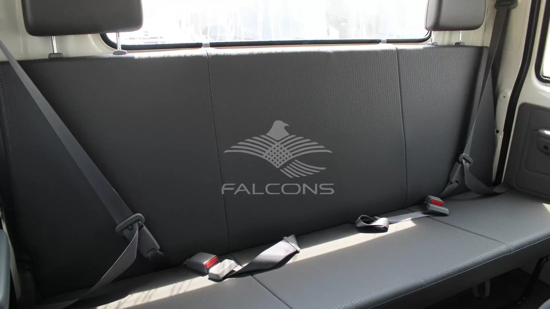 XZU 720L 714LWB CREW CAB 4x2 CHASSIS MT - Image 21