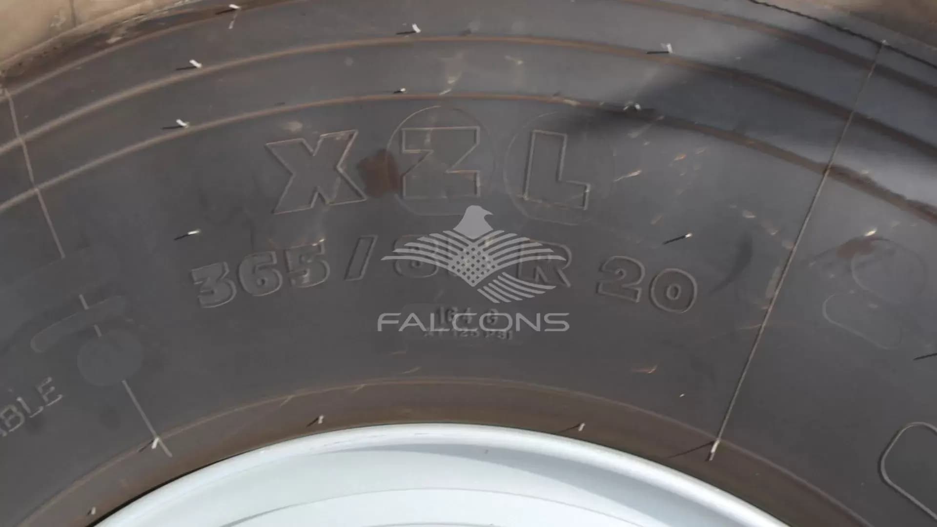7.0L D14 HIGH 4X4 E6 - Image 8