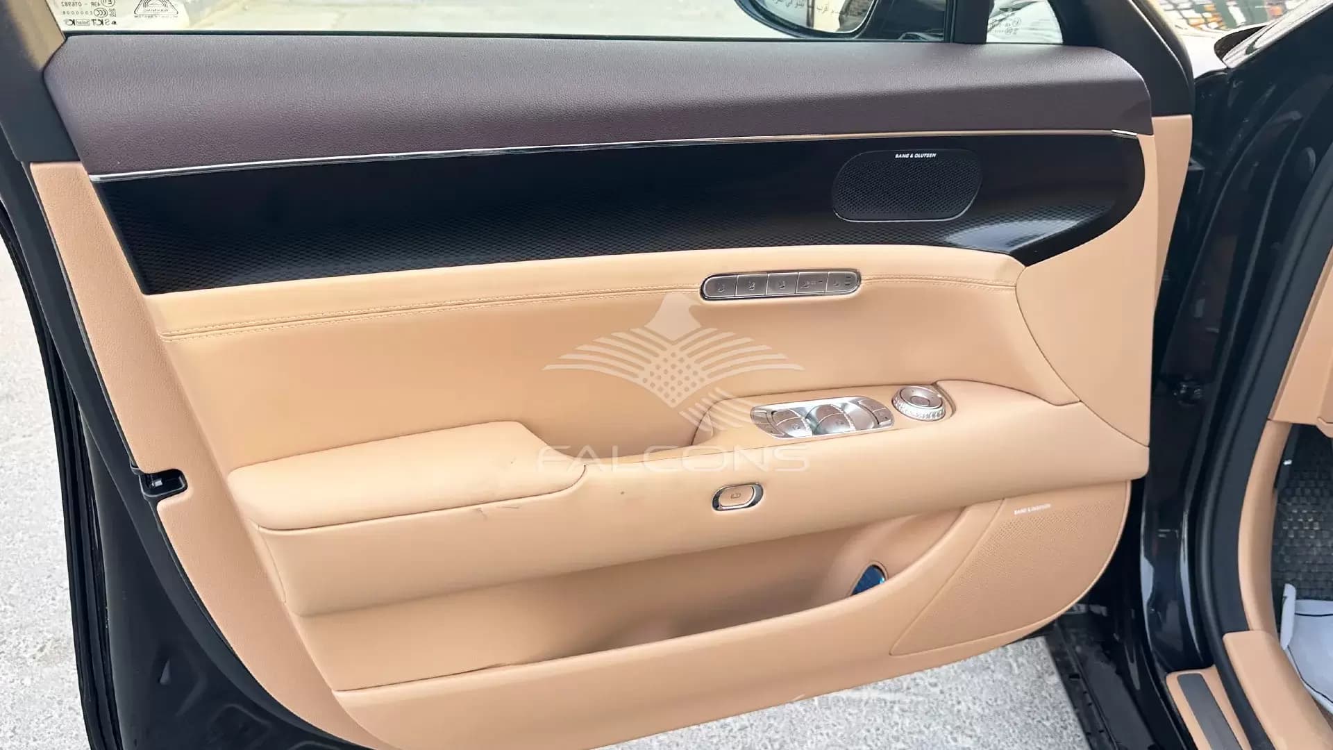 3.5T PRESTIGE RWD P25 - Image 9