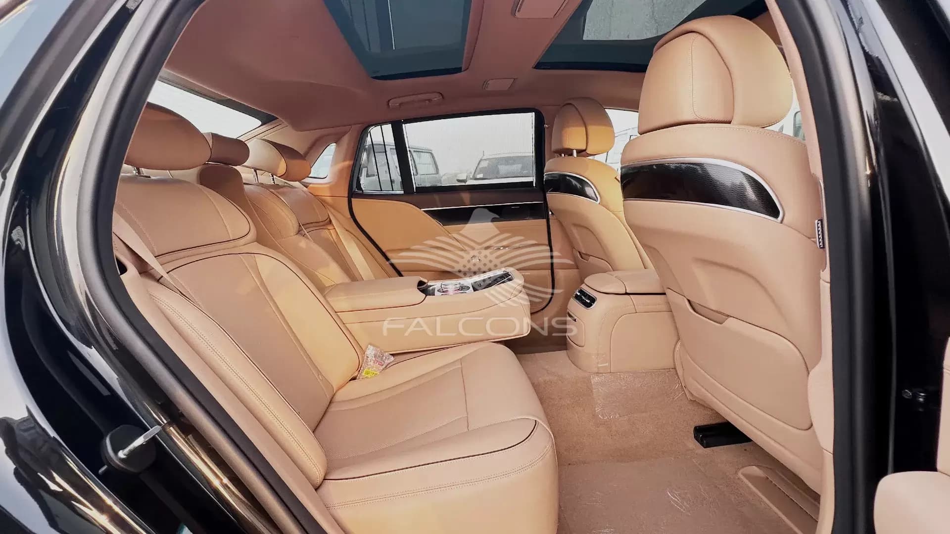 3.5T PRESTIGE RWD P25 - Image 12