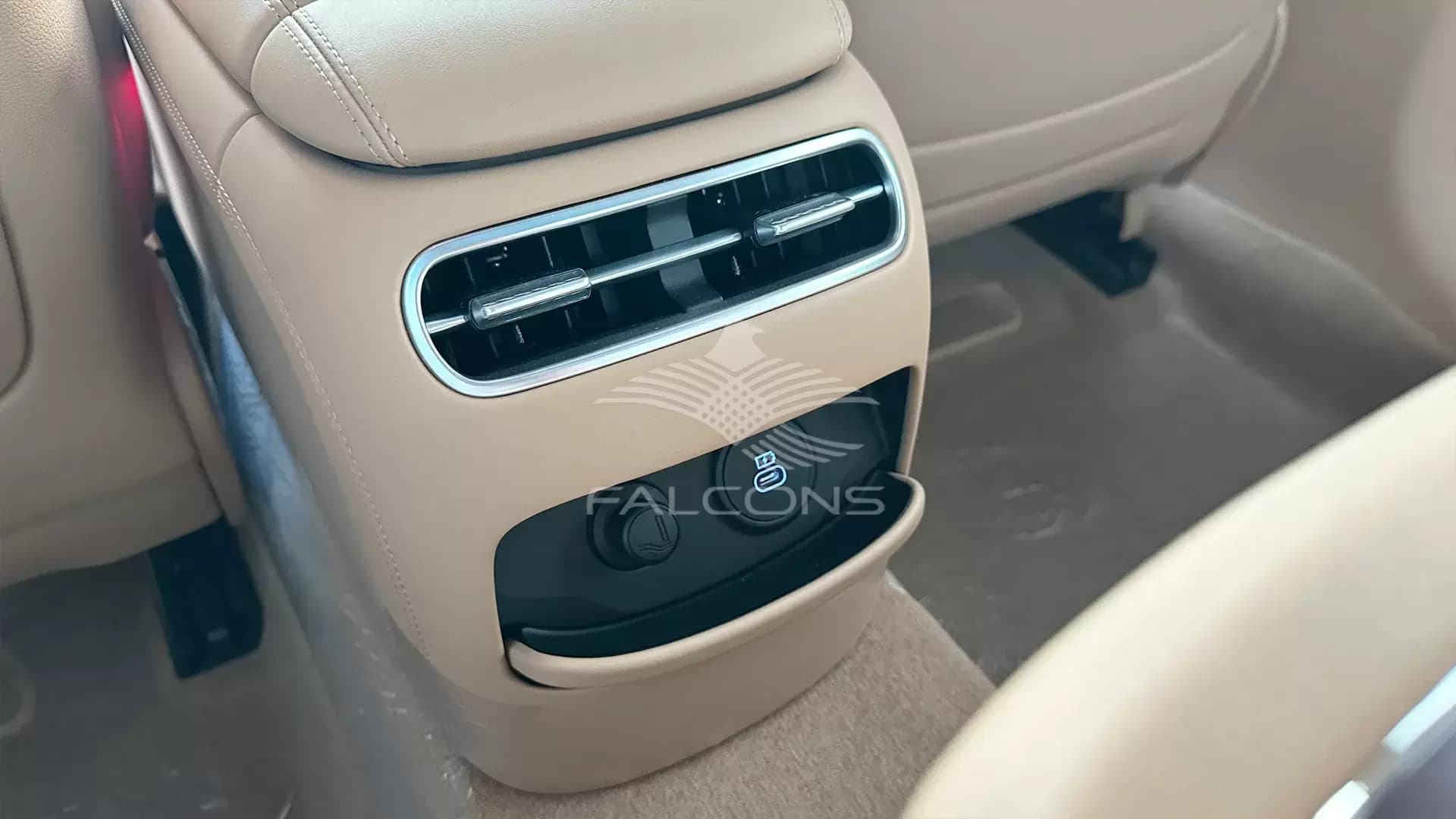 3.5T PRESTIGE RWD P25 - Image 15