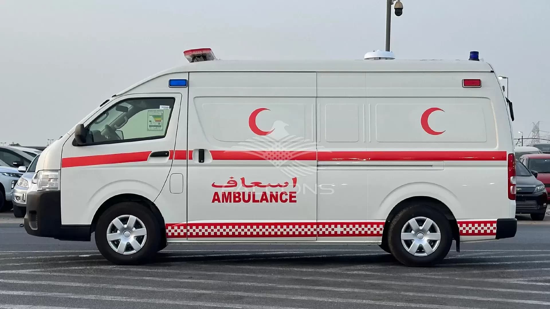 2.7L VAN HIGH ROOF AMBULANCE P MT - Image 2