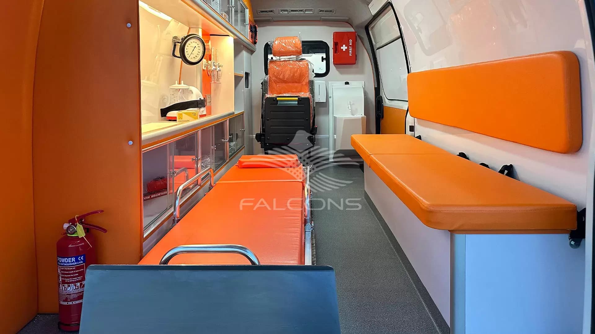 2.7L VAN HIGH ROOF AMBULANCE P MT - Image 12