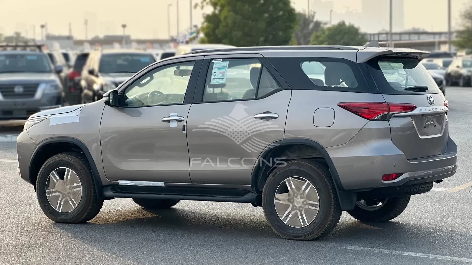 2.7L MID DVD & CAMERA CRUISE CONTROL AT - Image 2