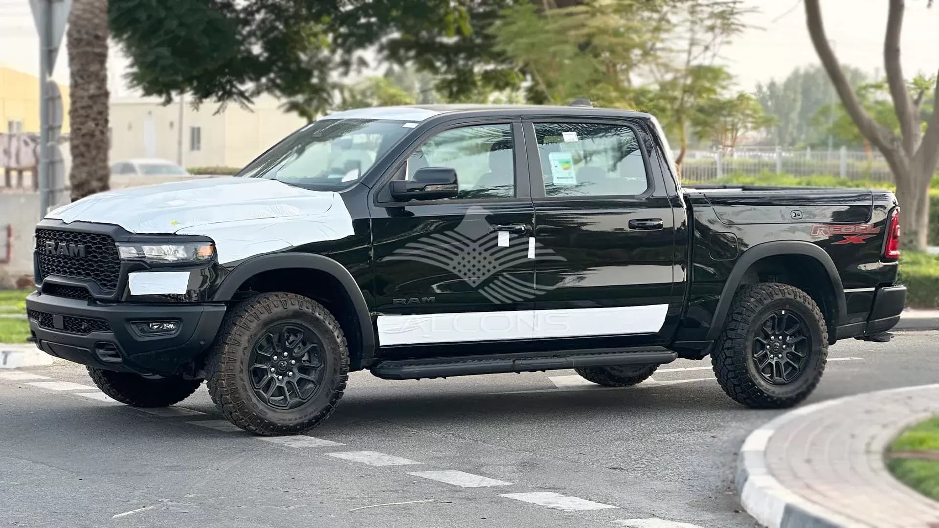 3.0L 1500 X Crew TT with Rambox