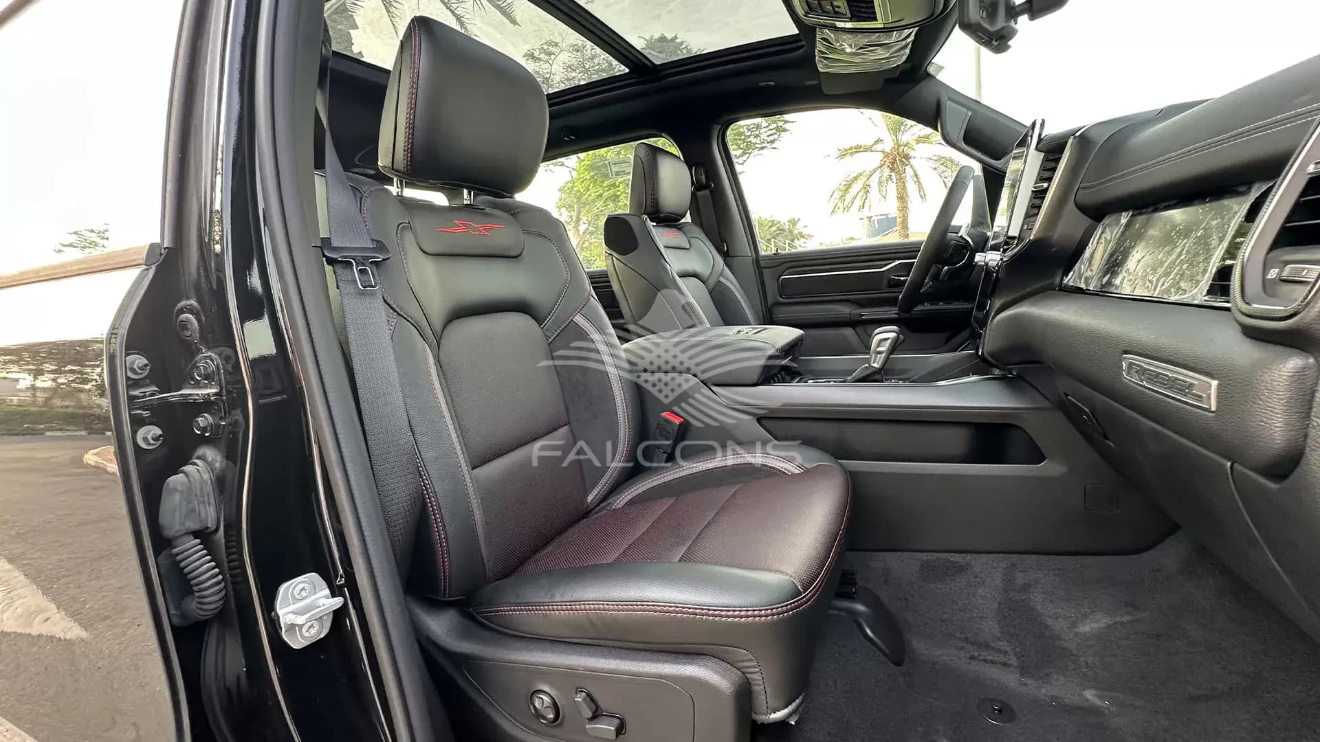 3.0L 1500 X Crew TT with Rambox - Image 11