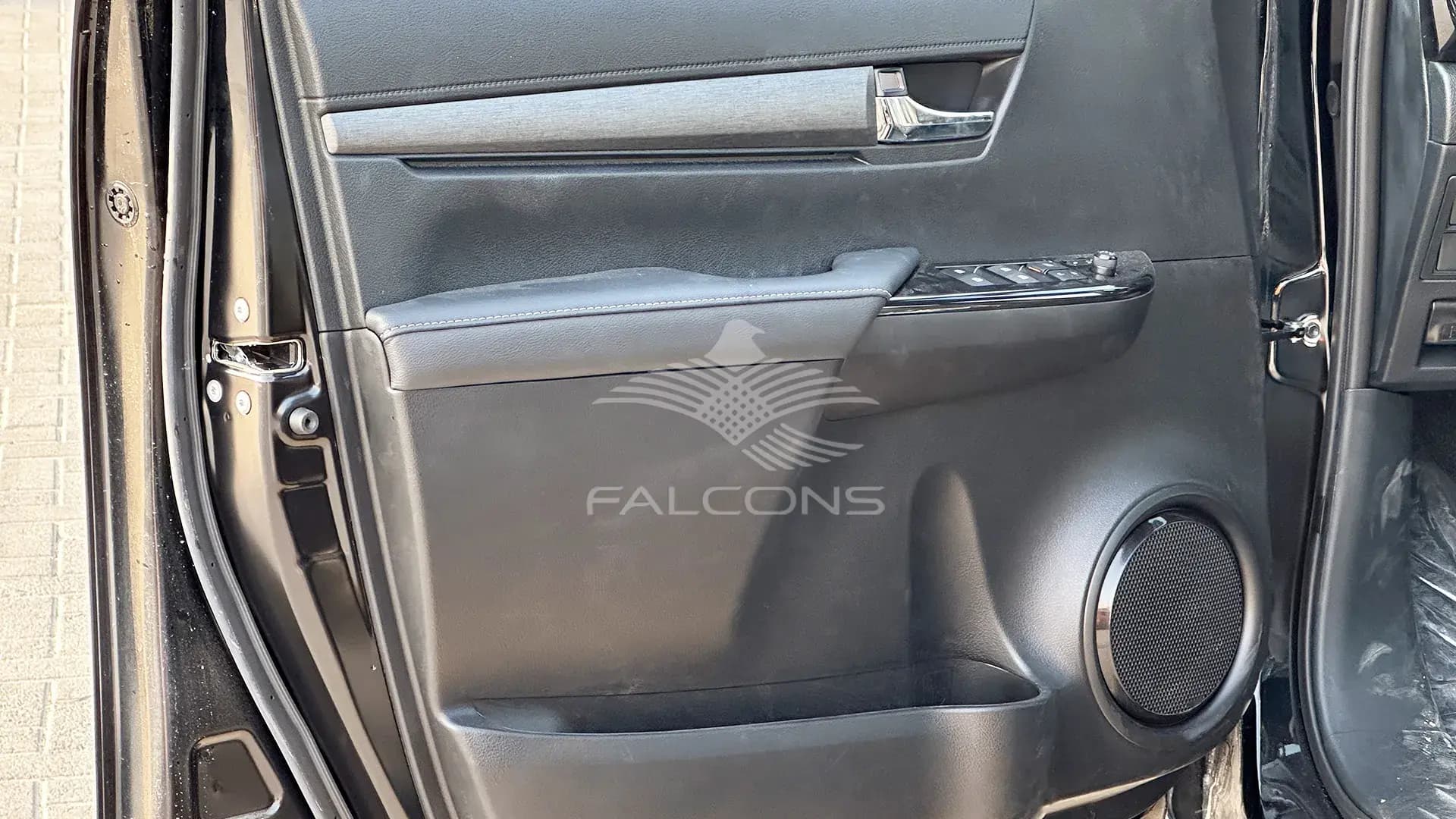 2.8L D DC 4WD 5P ADVENTURE 6AT - Image 13